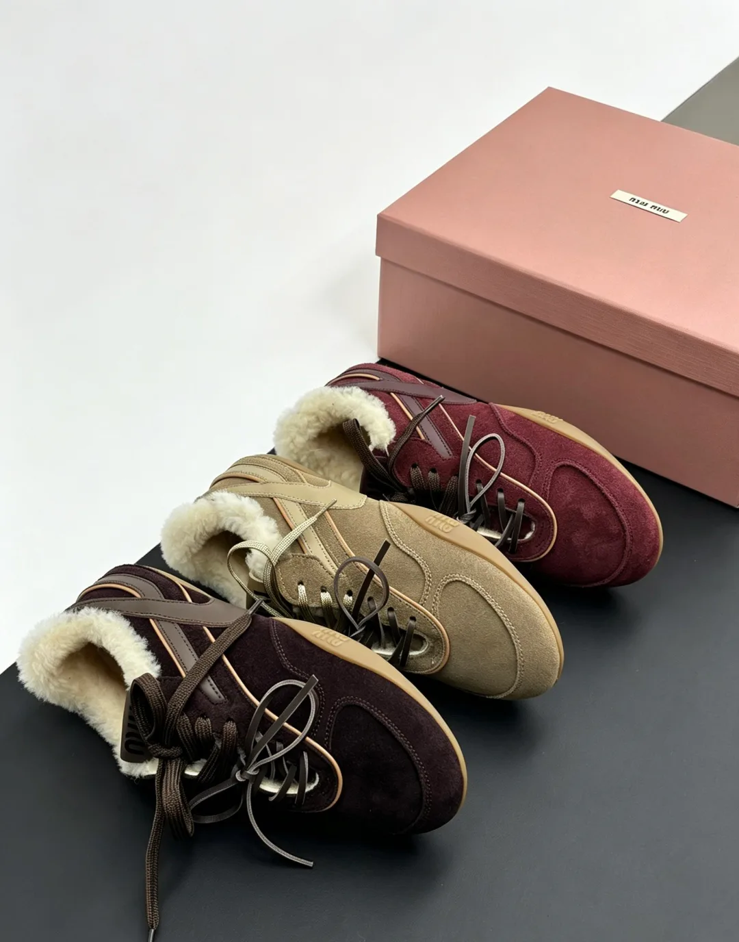 Women's Sneakers MIU MIU 18223964
