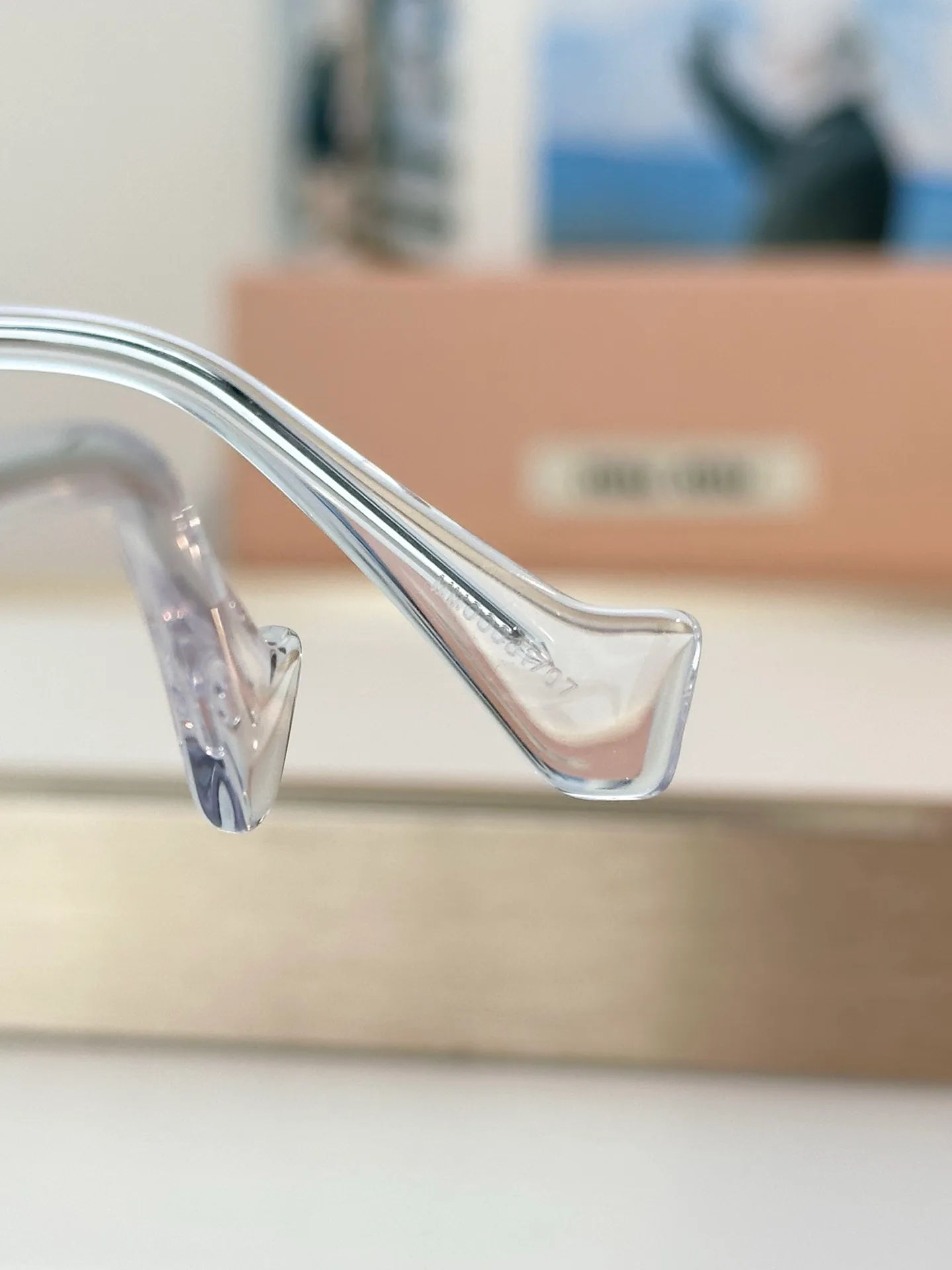 Glasses MIU MIU 18095019