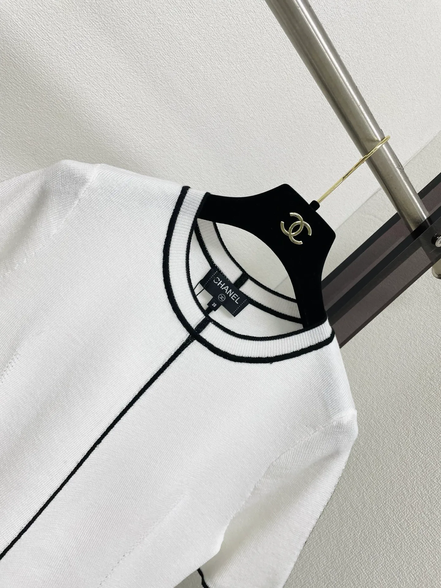 Women's T-Shirts CHANEL 17612134