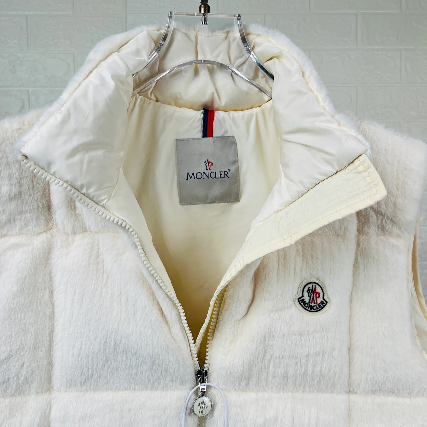 Women's Vests MONCLER 17926945