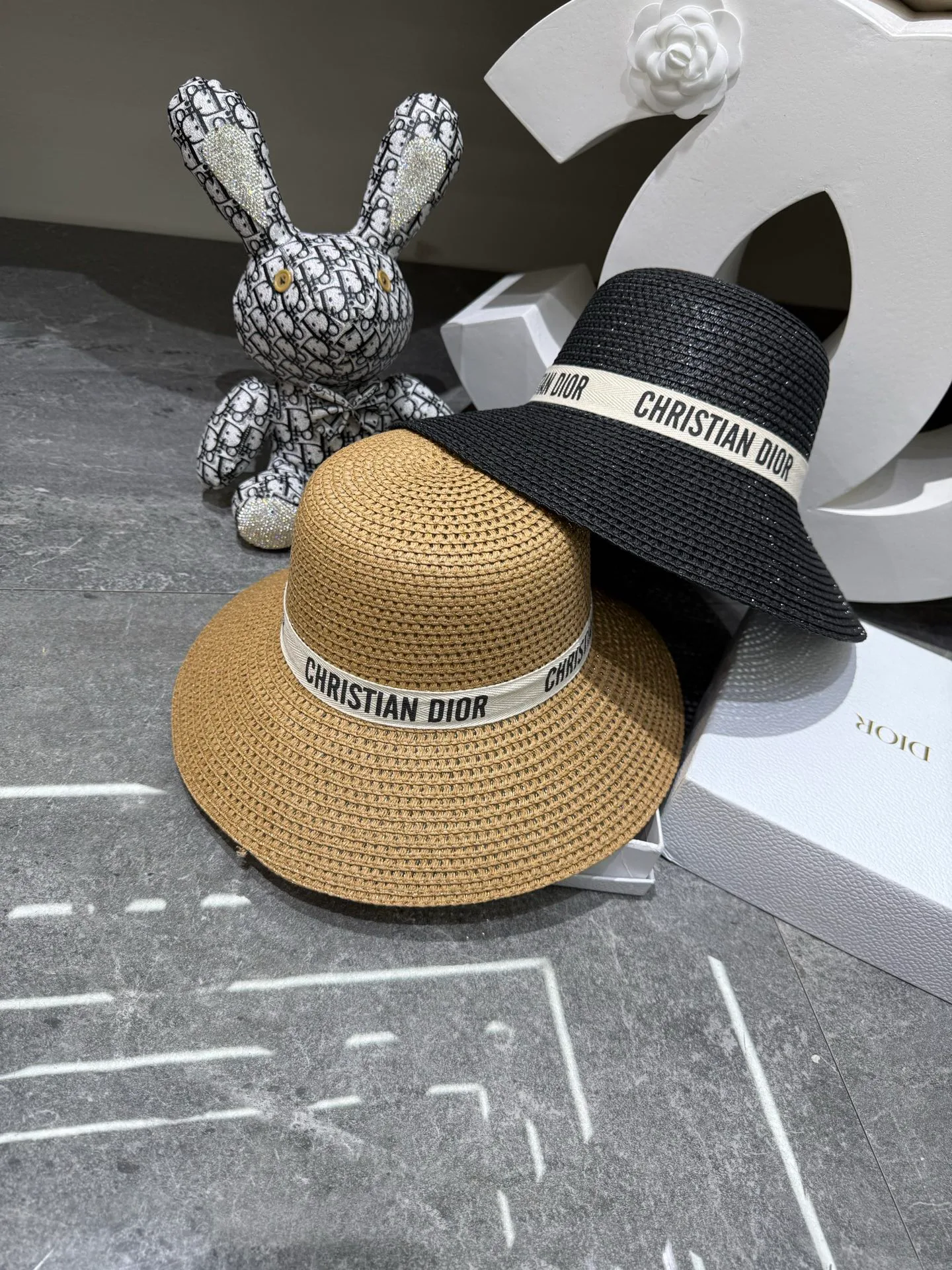 Hats CHRISTIAN DIOR 17810496