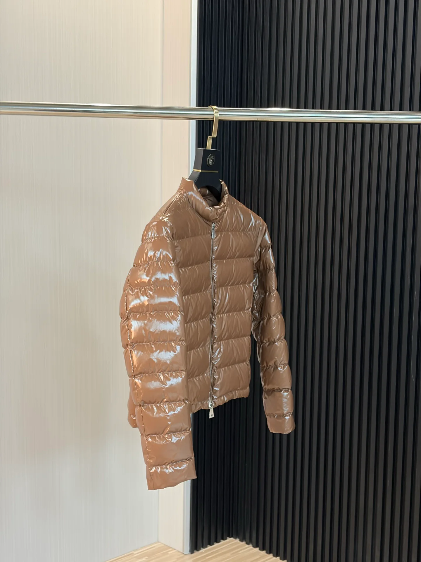 Men's Jackets And Down Jackets MONCLER 17908029