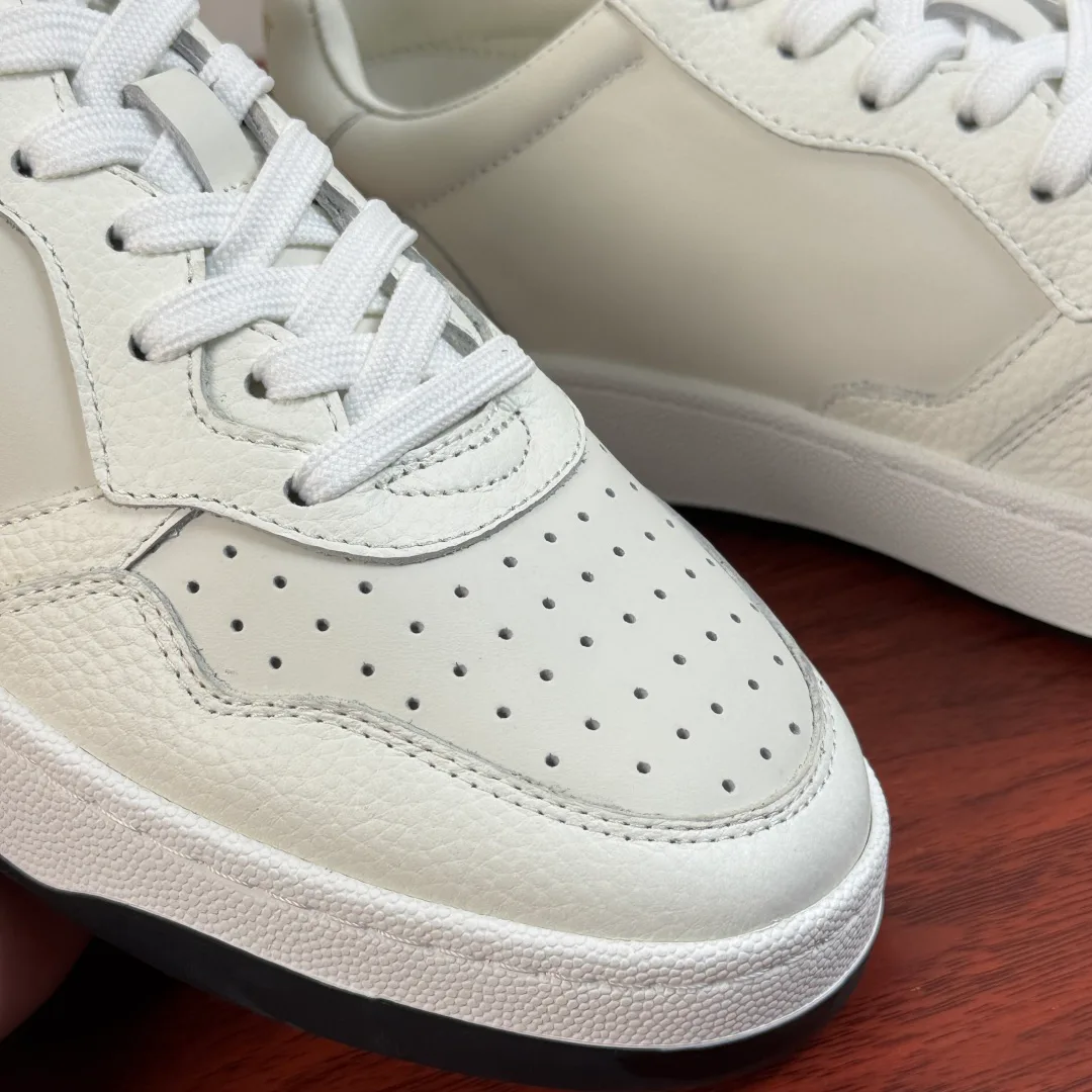 Men's Sneakers SAINT LAURENT 17828975