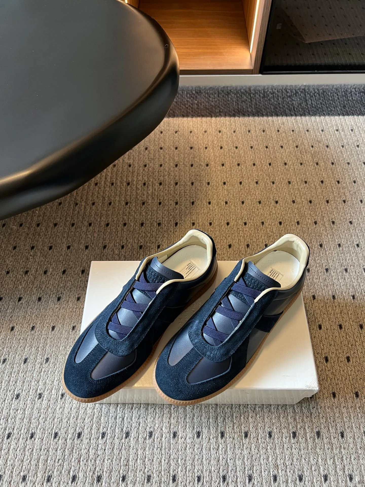 Women's Sneakers MAISON MARGIELA 17568942