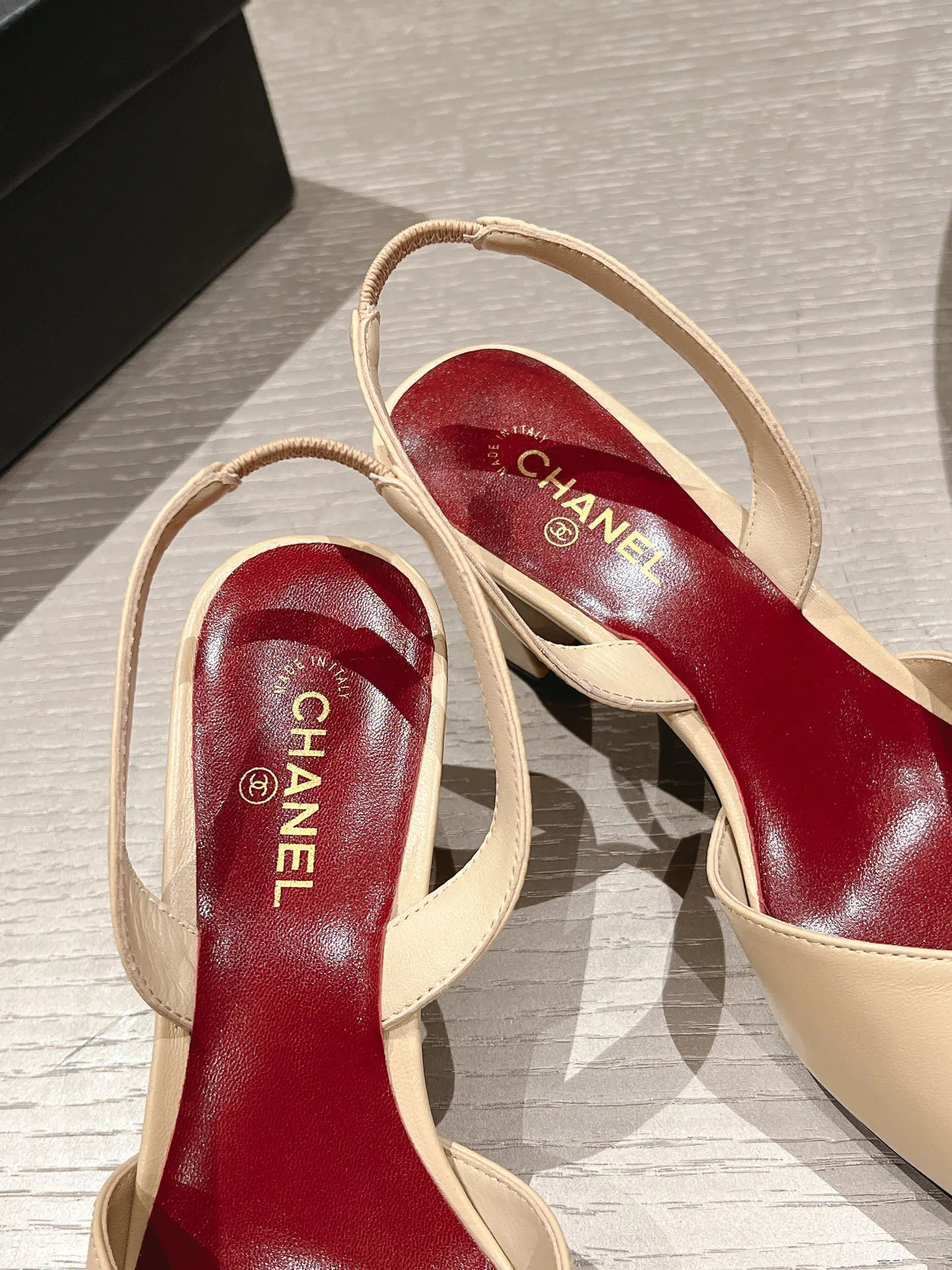 Women's Open-Toe Sandals CHANEL 18508974