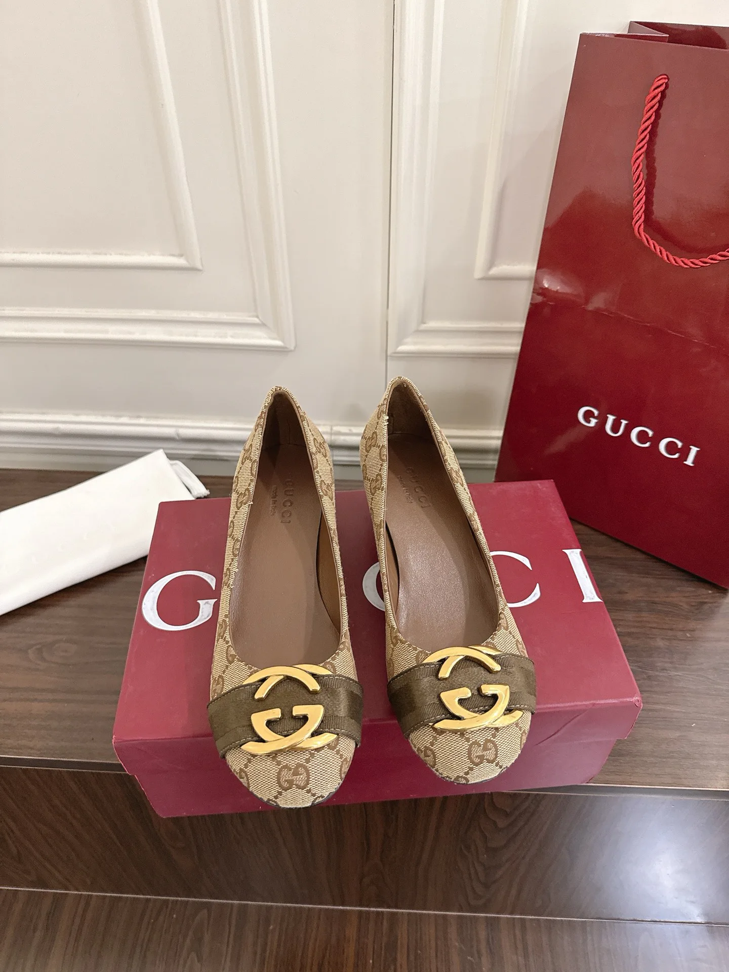Women's Heels GUCCI 18135625