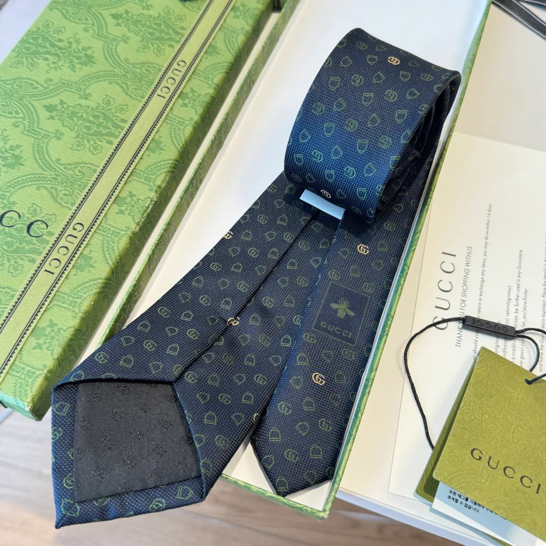 Silk Scarves GUCCI 17448542