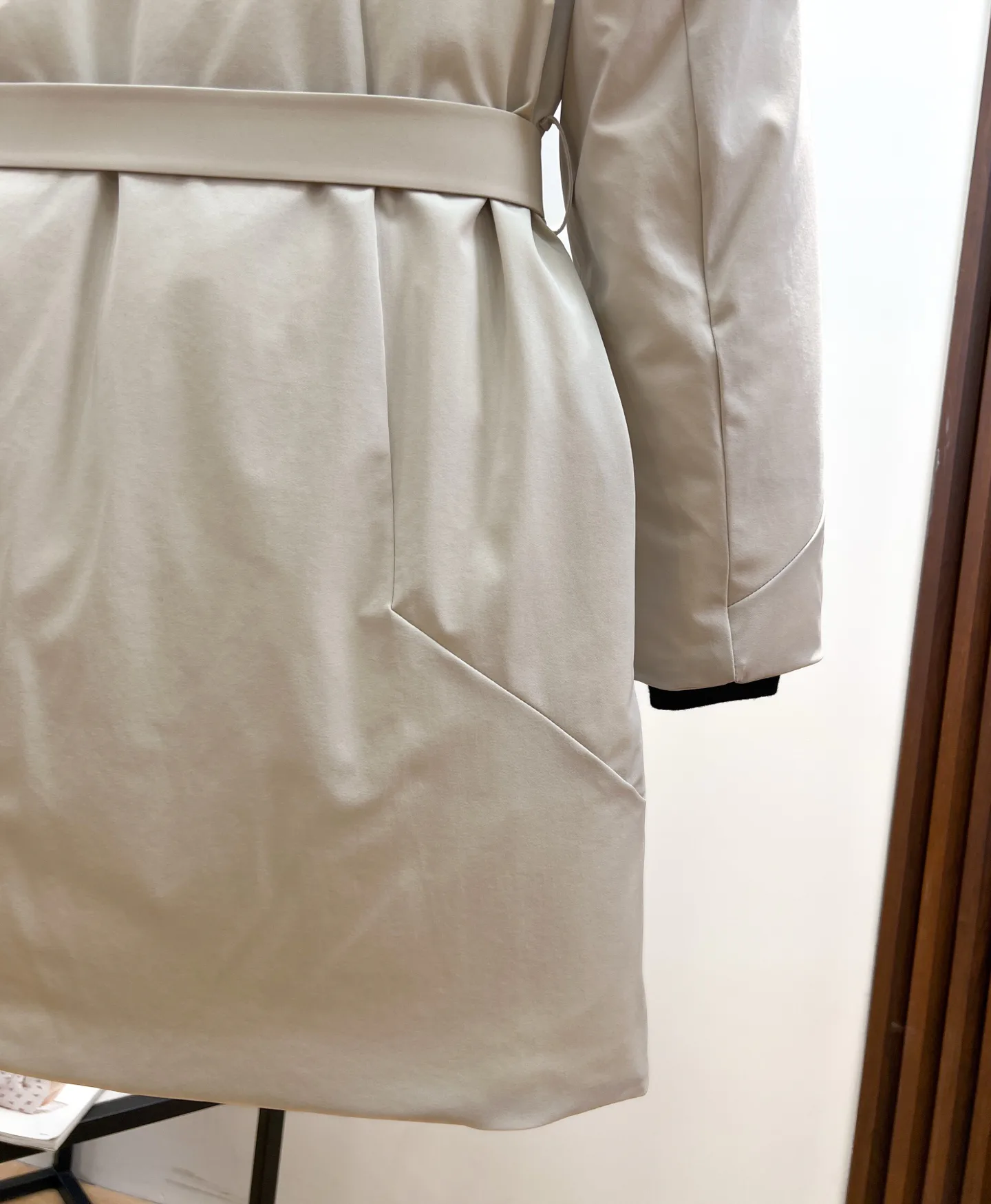 Women's Jackets And Down Jackets PRADA 18279490