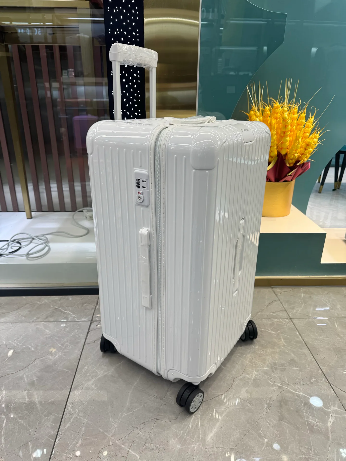 Suitcases RIMOWA 17803823