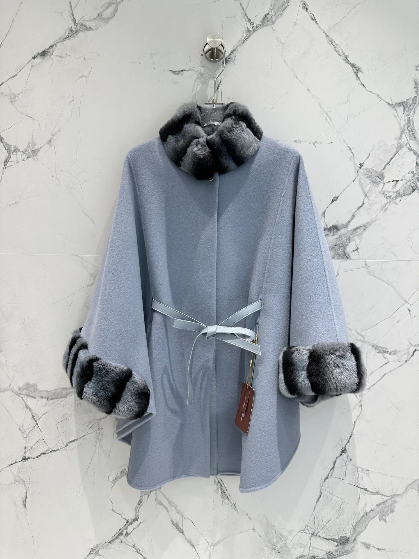Women's Coats LORO PIANA 18513171