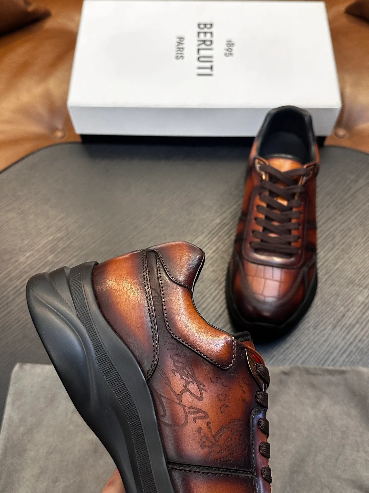 Men's Sneakers BERLUTI 18452734