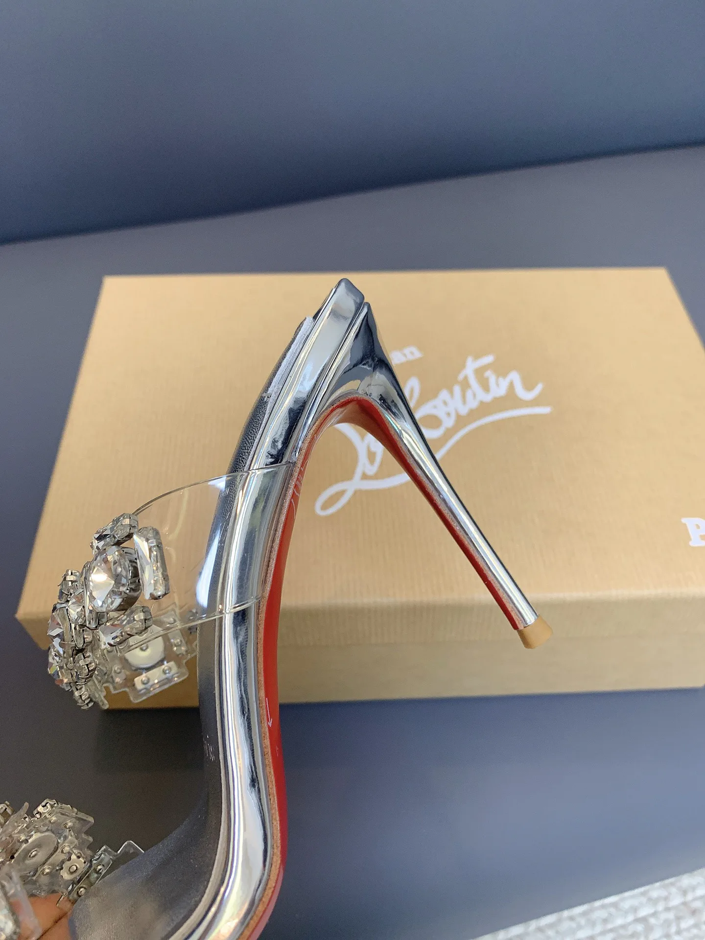 Women's Open-Toe Sandals CHRISTIAN LOUBOUTIN 17656592
