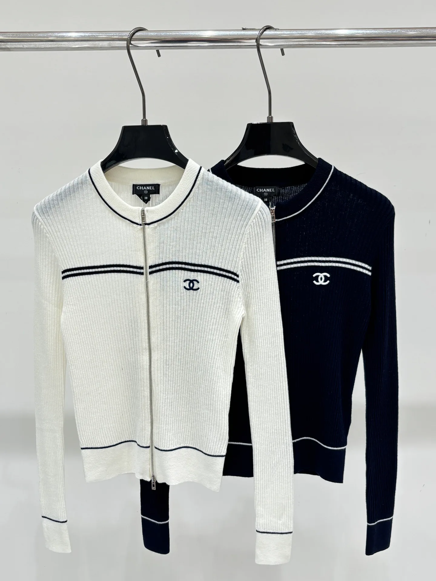 Women's Jumpers And Sweaters CHANEL 18138681