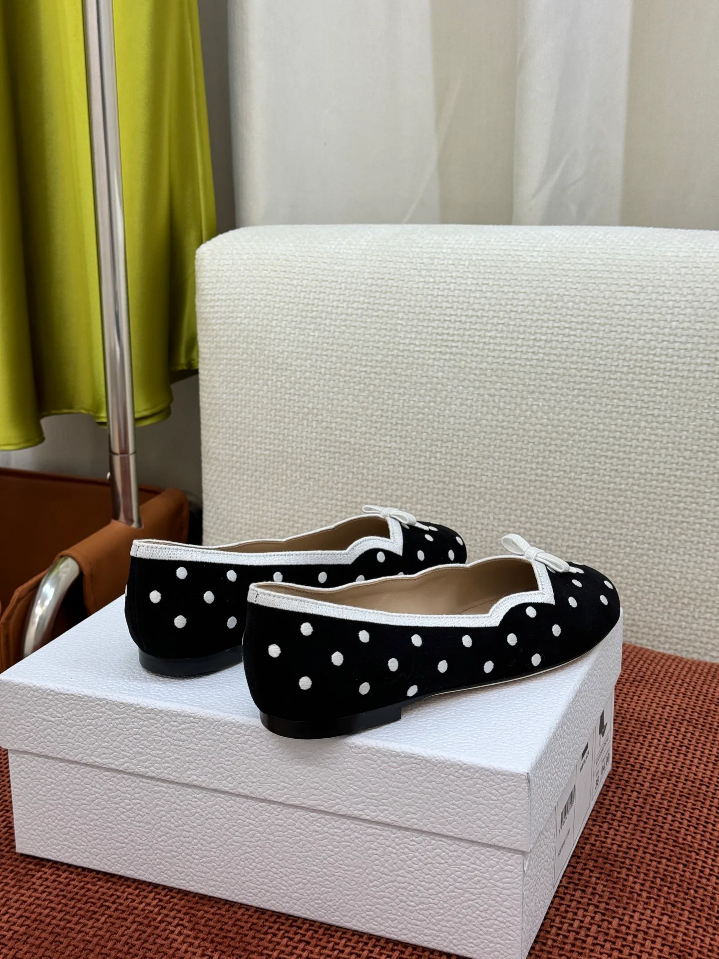 Women's Ballet Flats CHRISTIAN DIOR 18192817