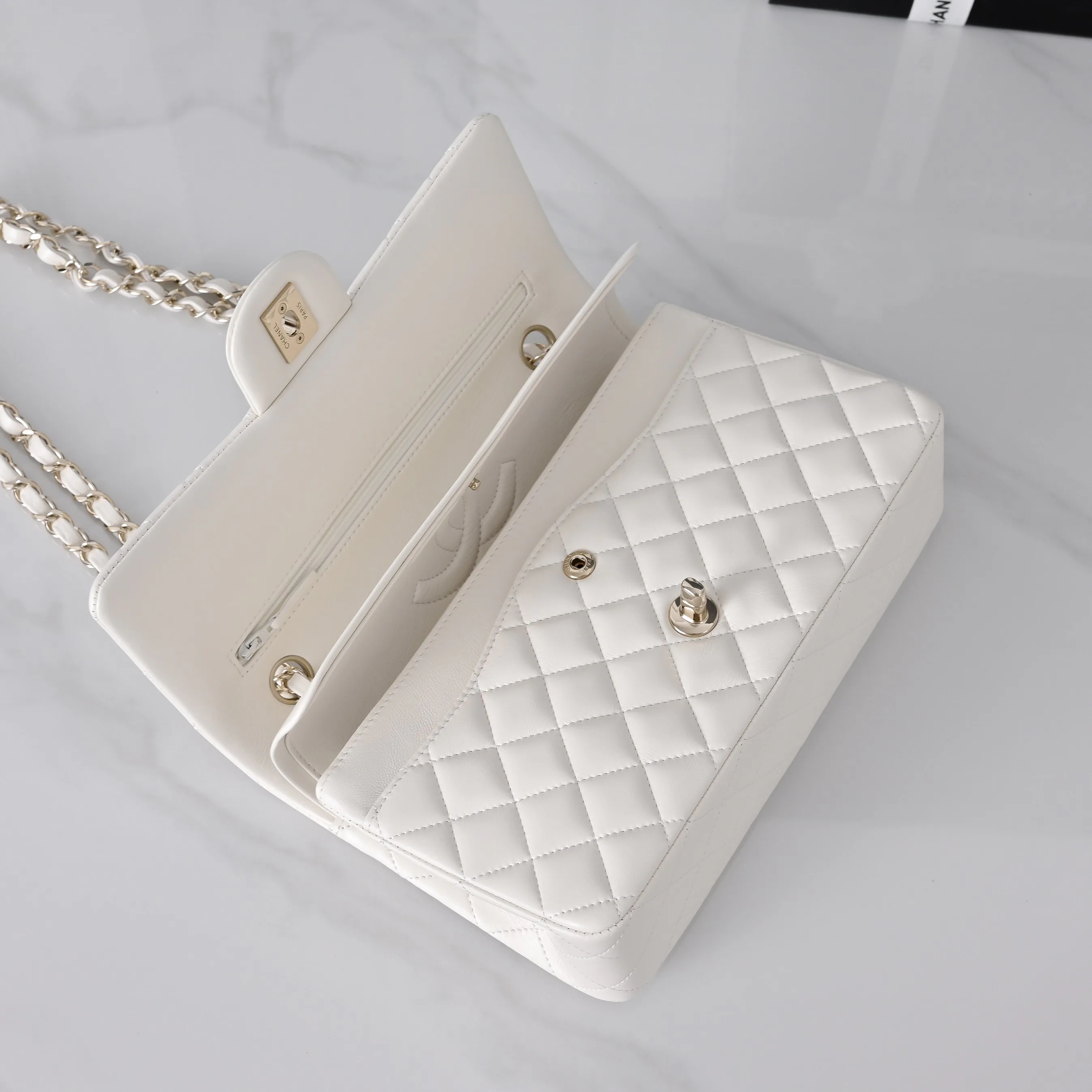 Women's Classic Handbags CHANEL 18148081