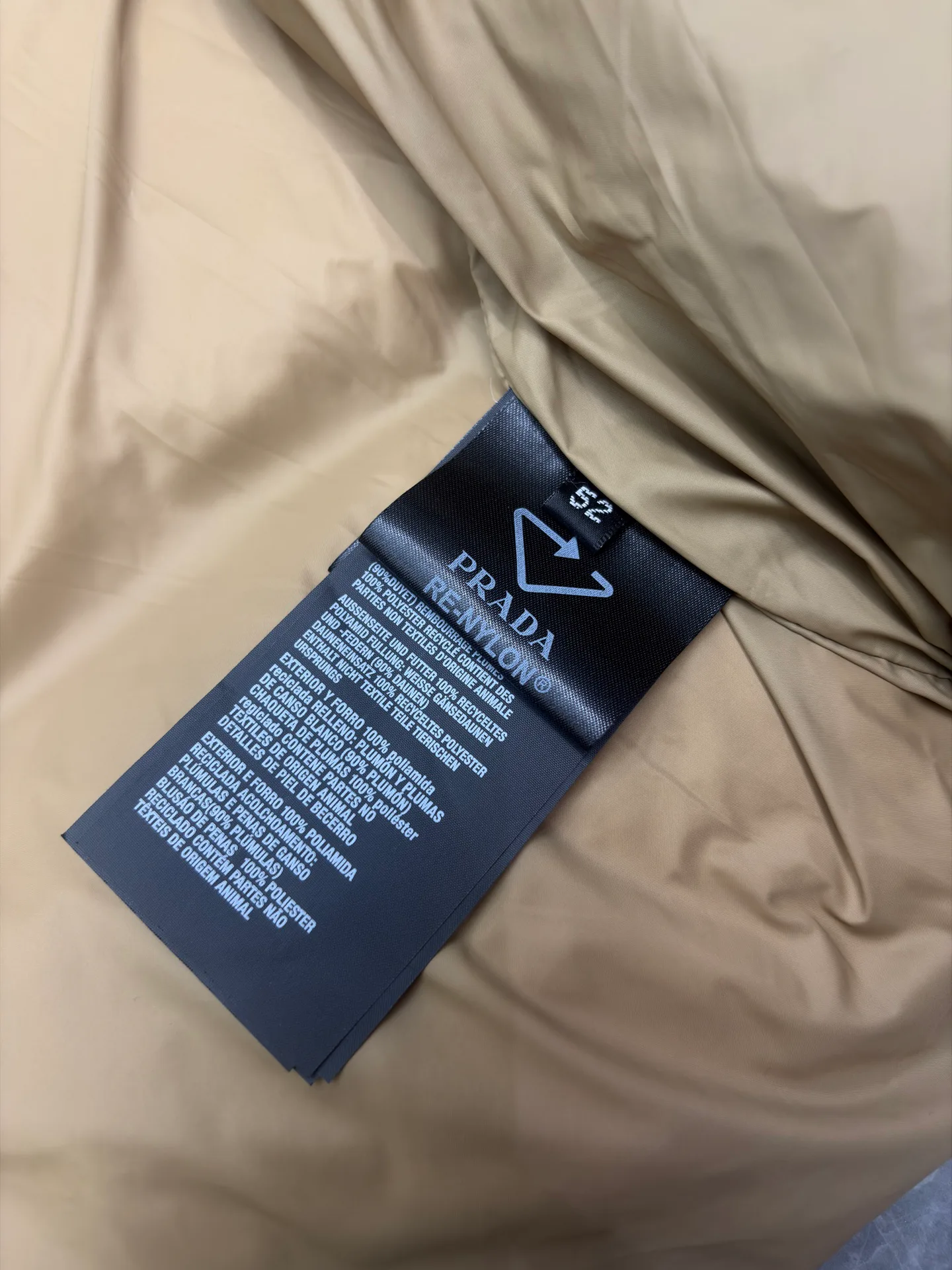 Men's Jackets And Down Jackets PRADA 17690903