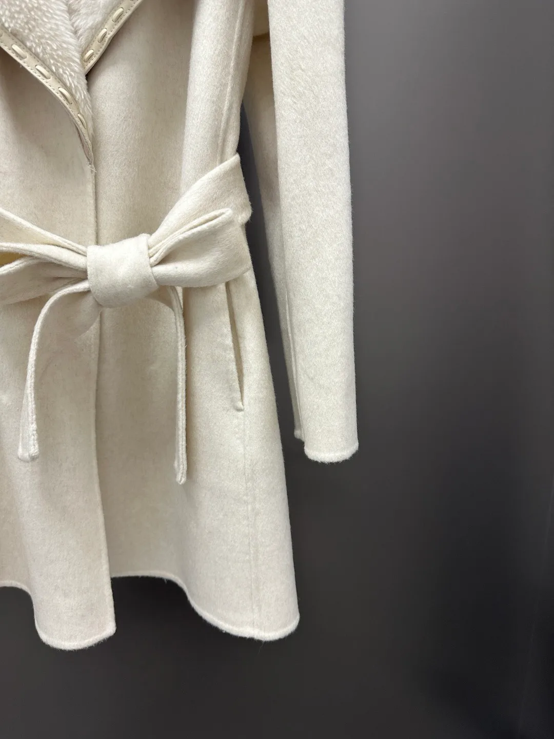 Women's Coats MAX MARA 18456319