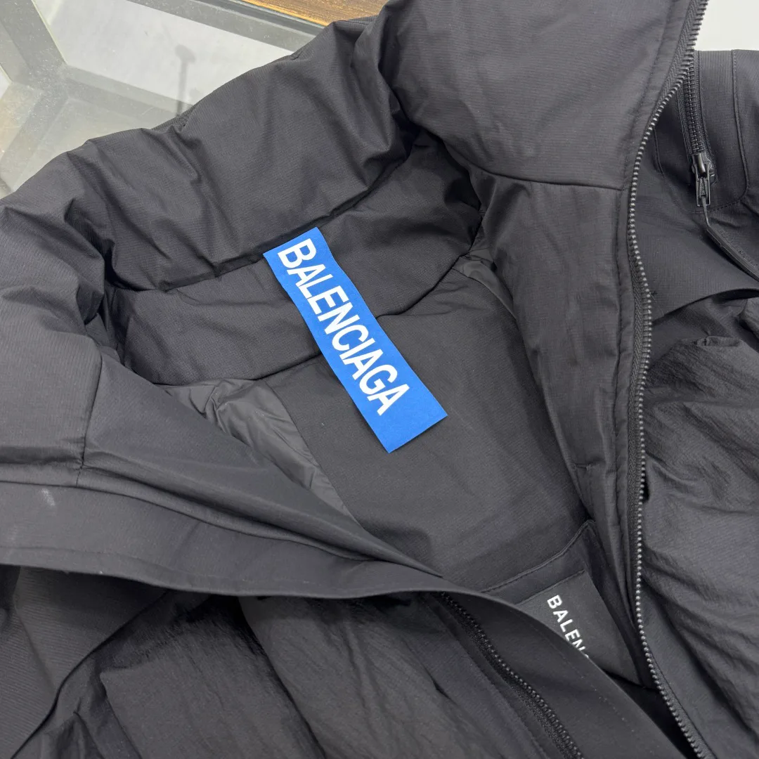 Men's Jackets And Down Jackets BALENCIAGA 17929784