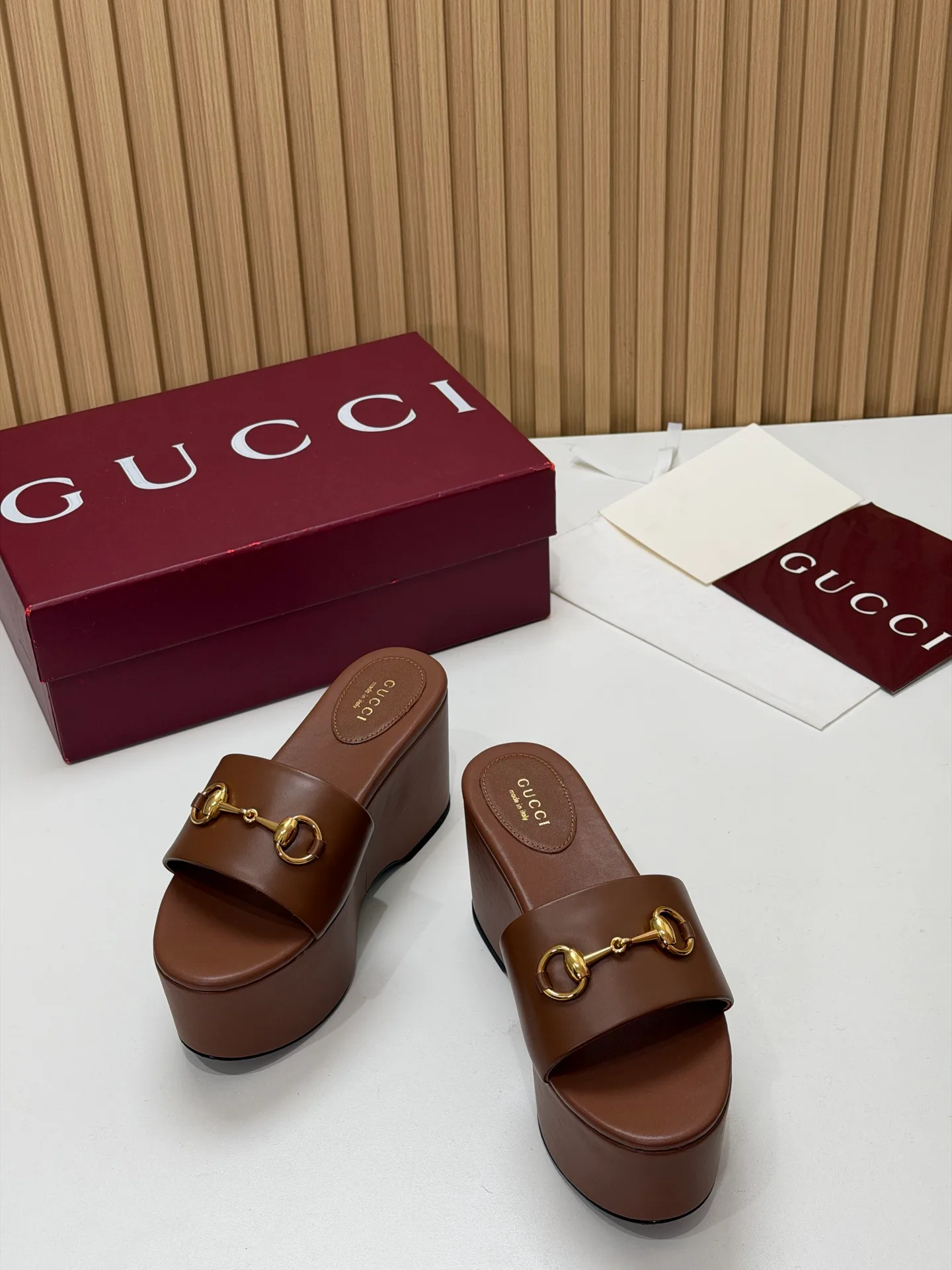 Women's Open-Toe Sandals GUCCI 17631679
