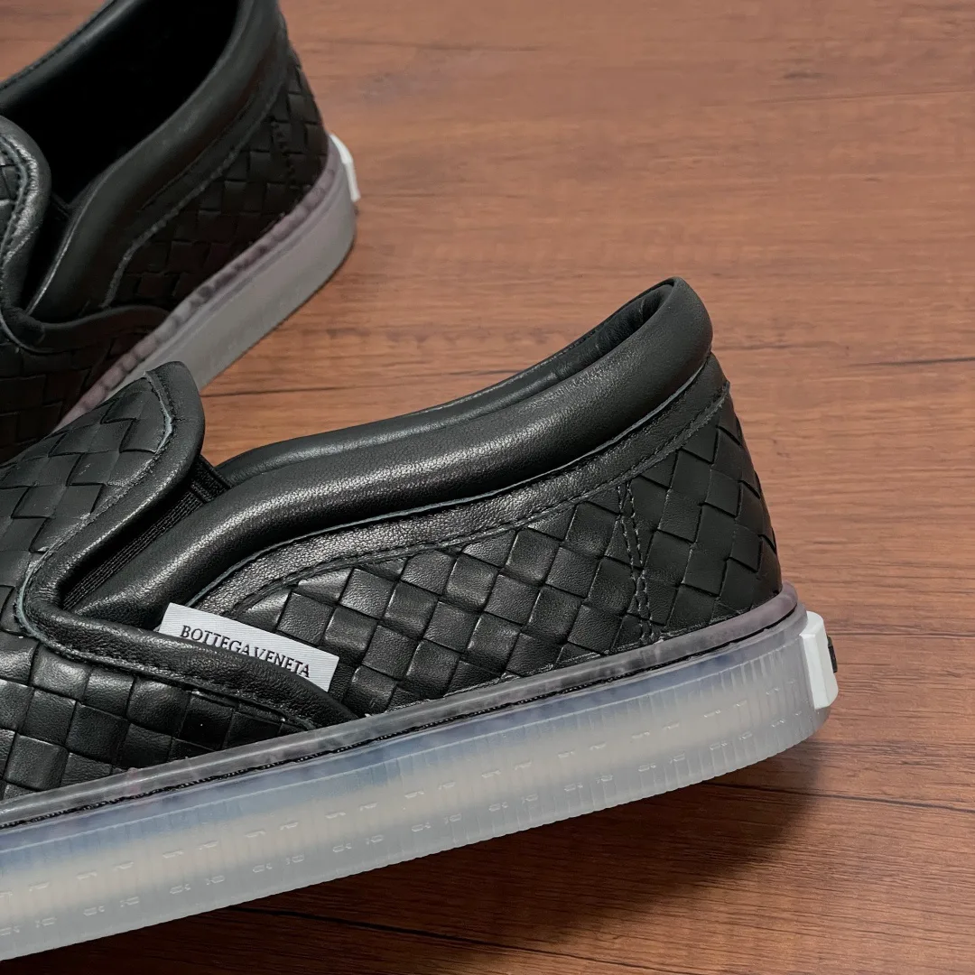 Men's Sneakers BOTTEGA VENETA 17954819