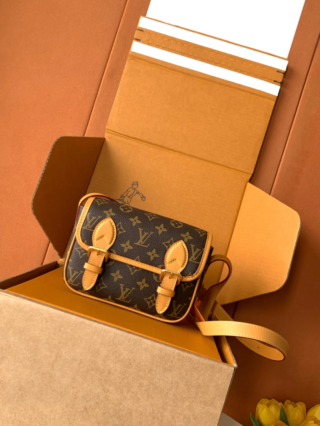 Women's Classic Handbags LOUIS VUITTON 18521035