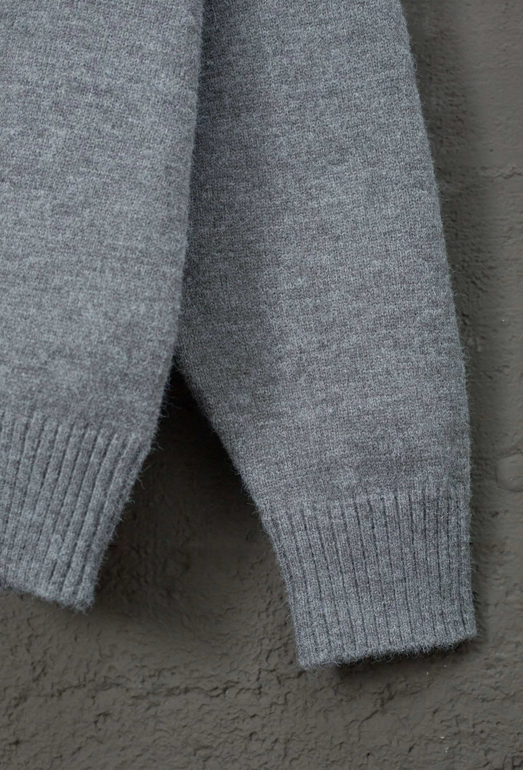 Men's Jumpers And Sweaters AMI PARIS 18032880