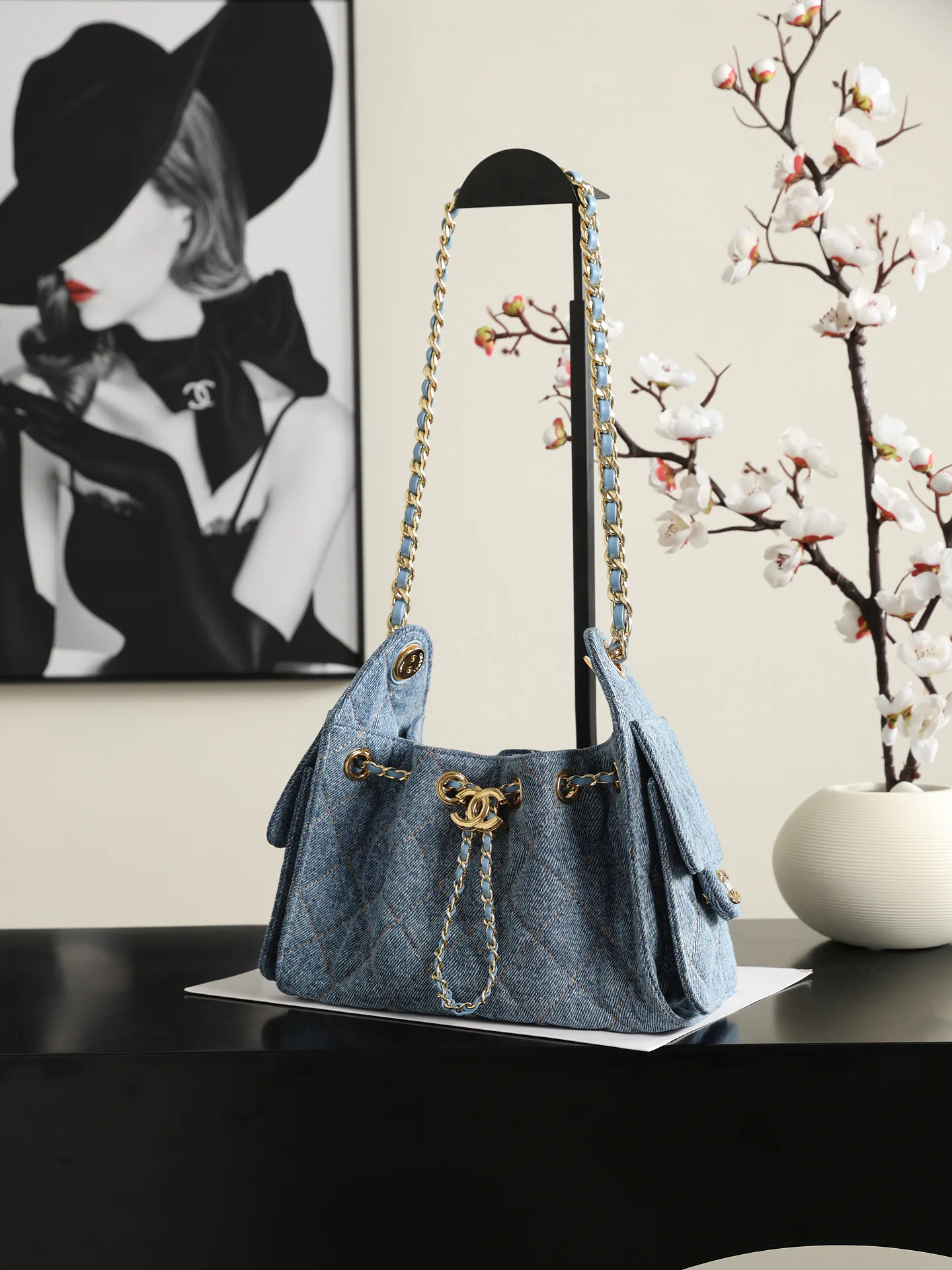 Women's Classic Handbags CHANEL 18000331