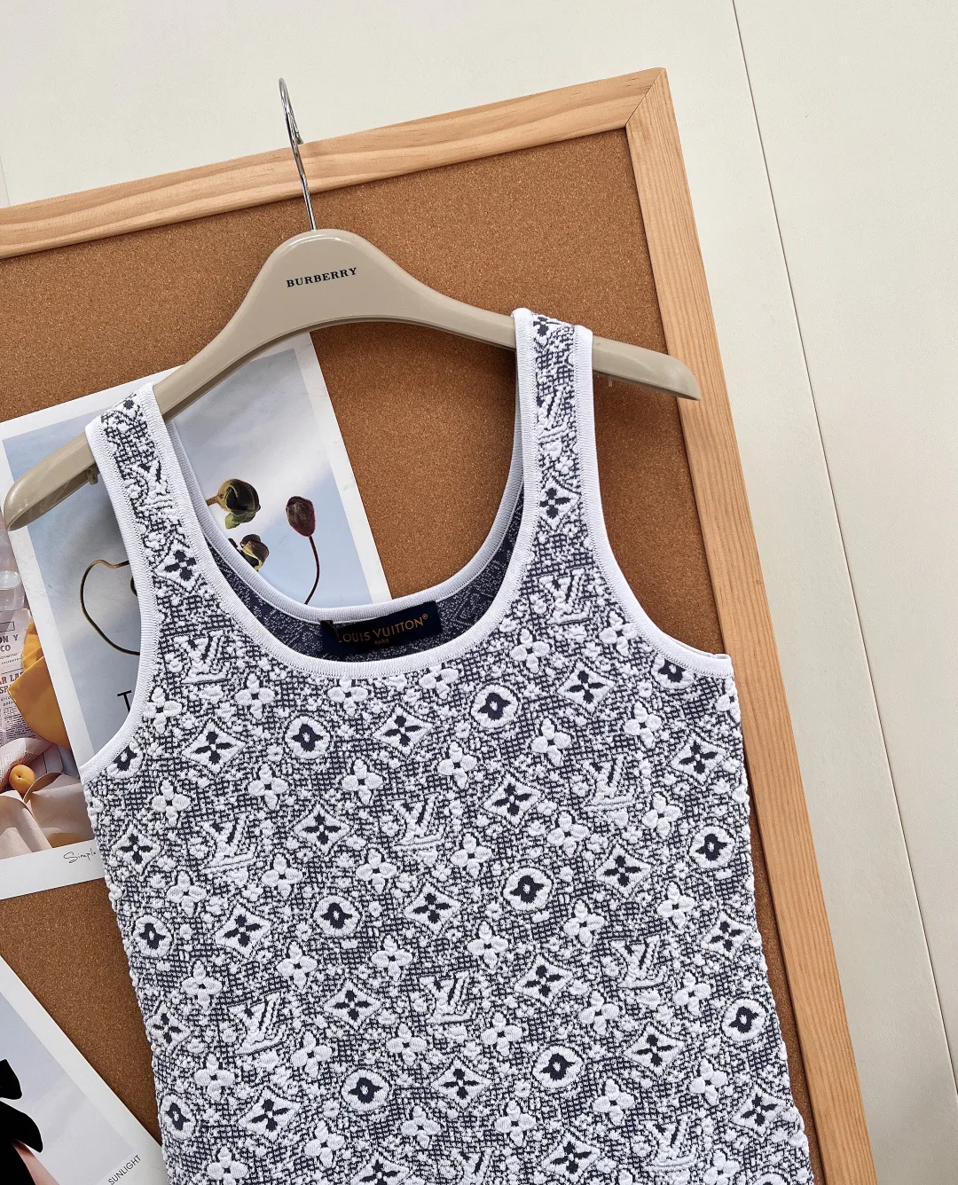 Women's Vests LOUIS VUITTON 16930789