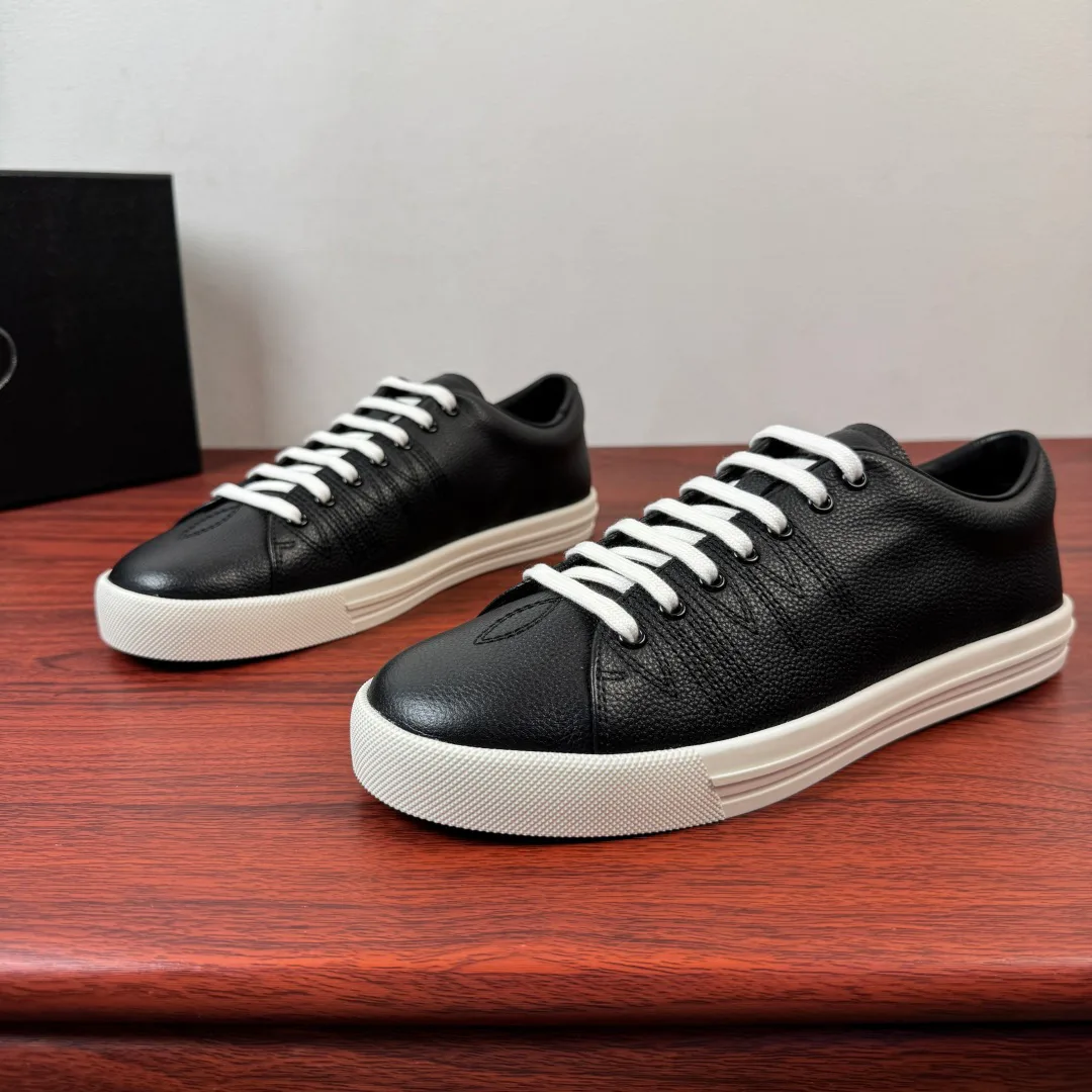 Men's Sneakers PRADA 19545853