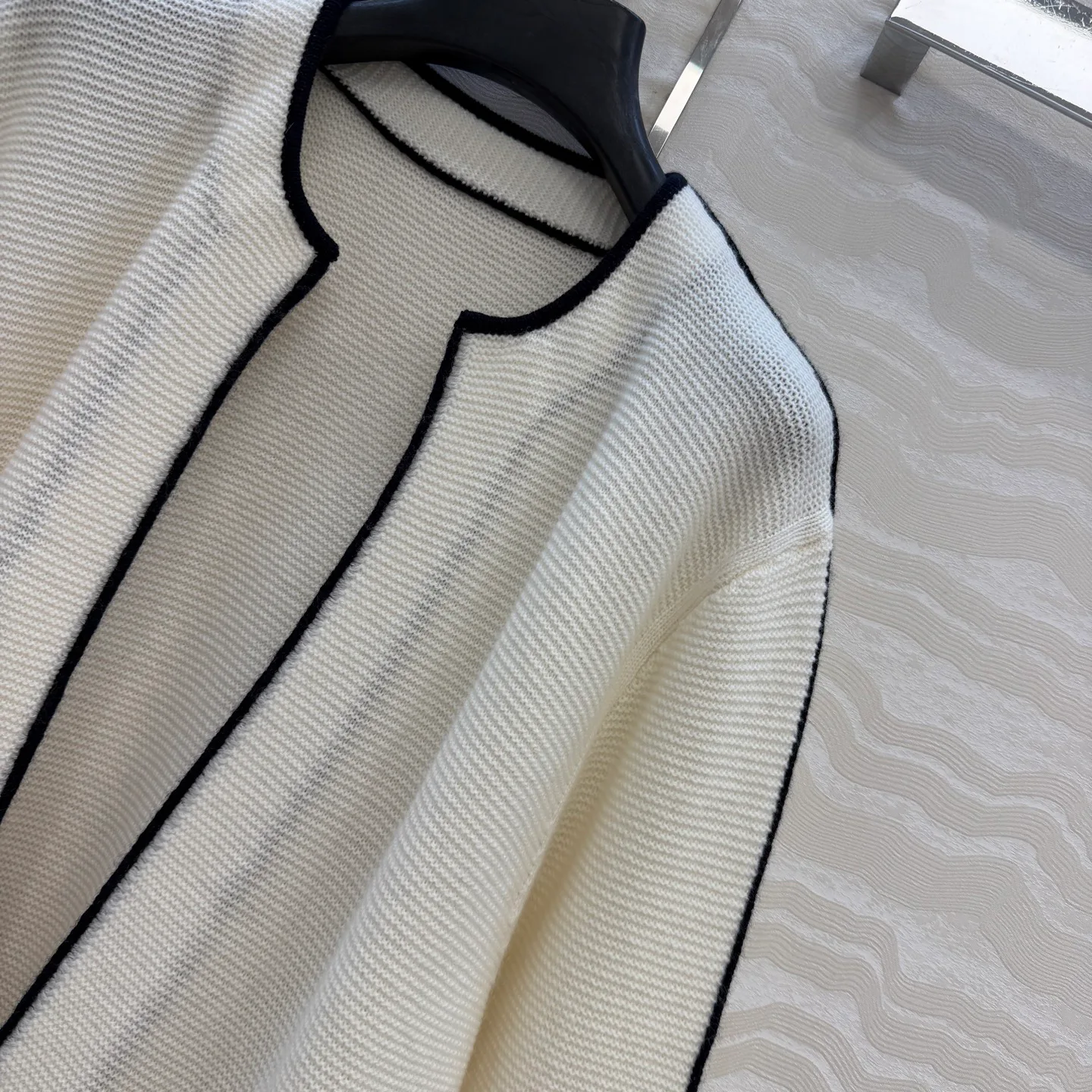 Women's Jumpers And Sweaters CHANEL 16918954