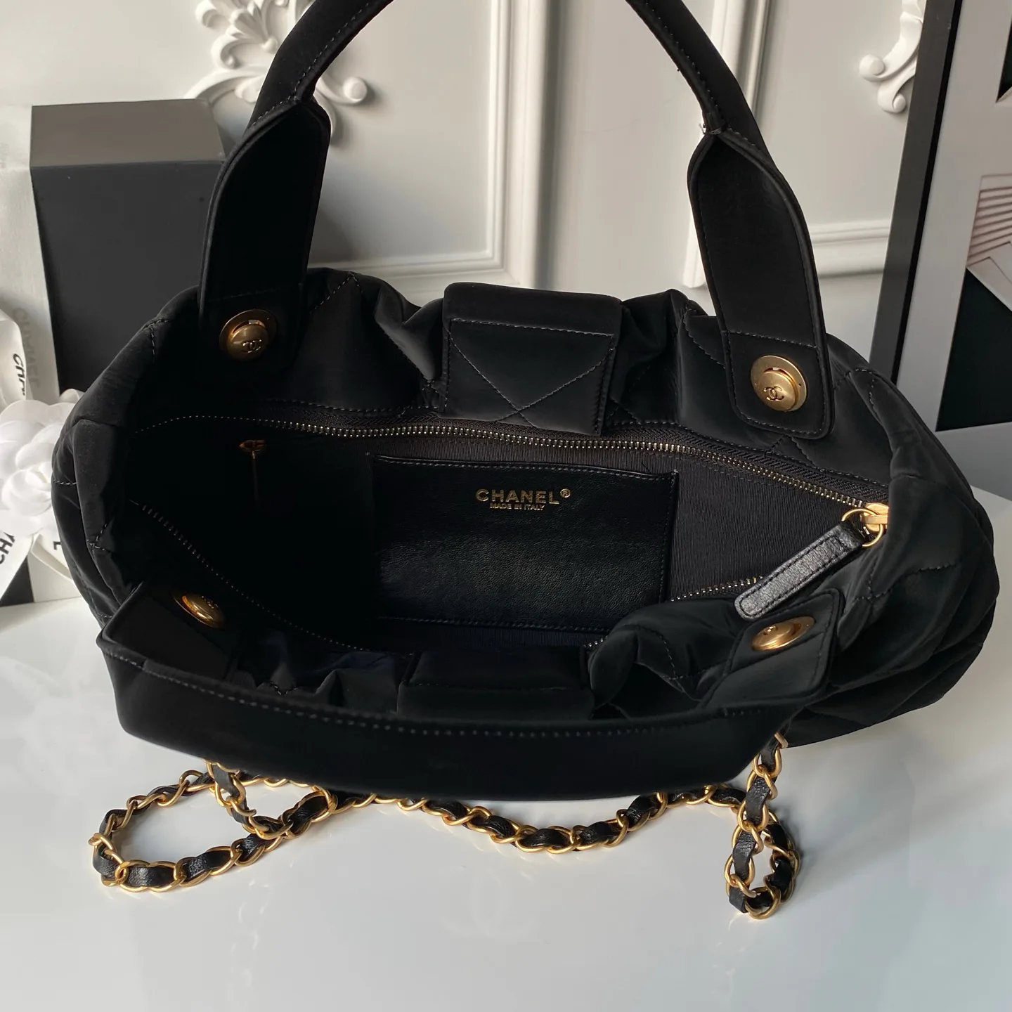 Women's Classic Handbags CHANEL 18207761