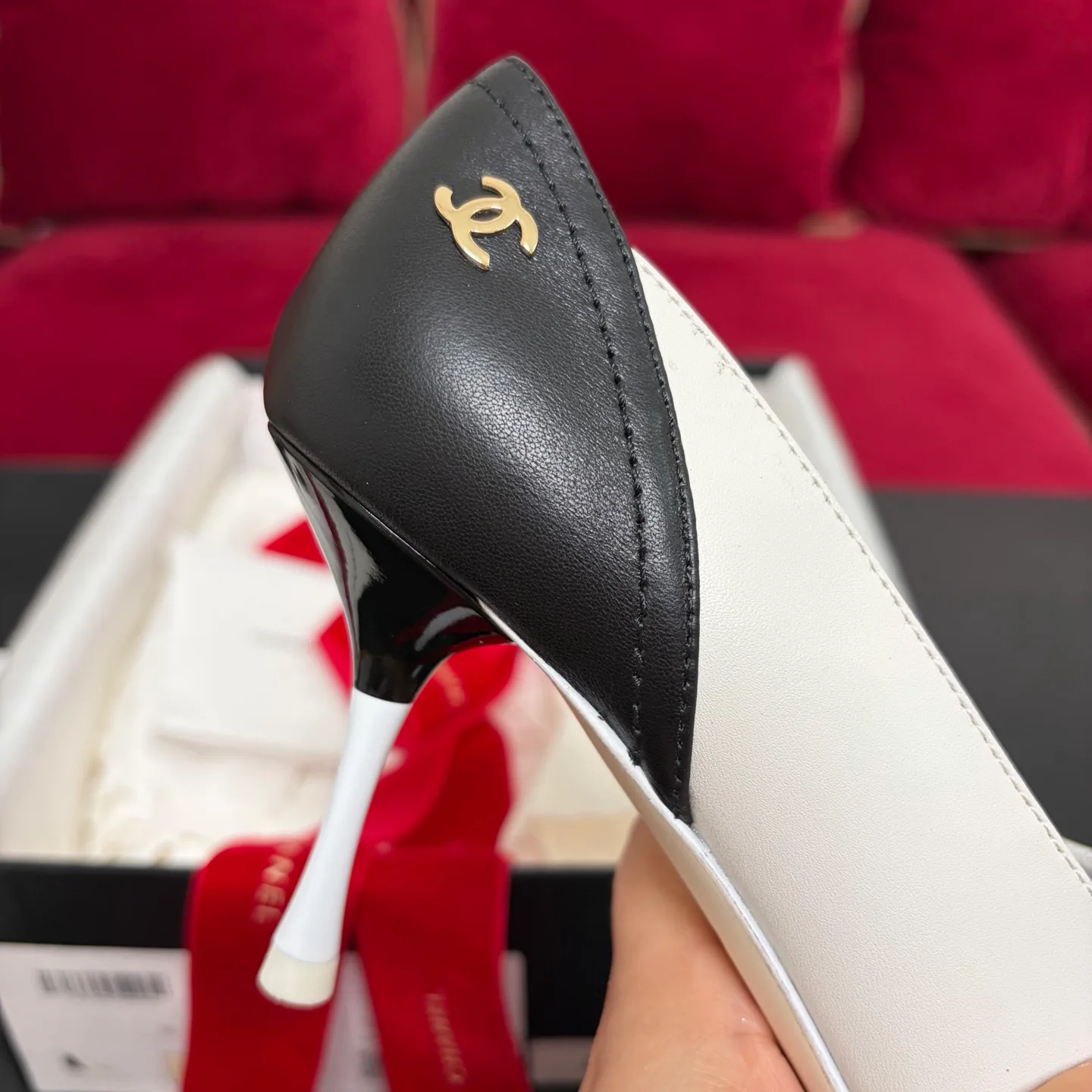 Туфли Женские Chanel 18683217