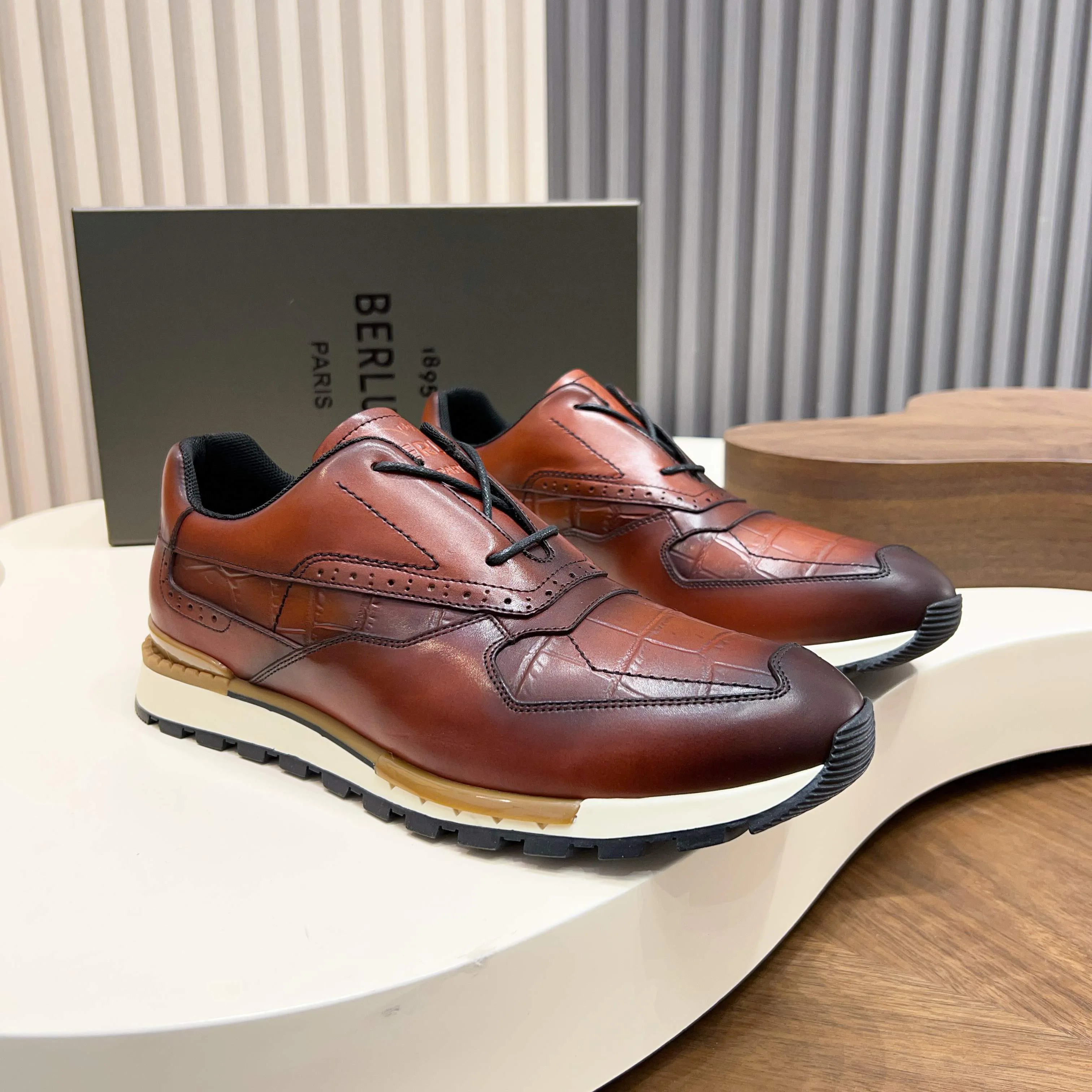 Men's Sneakers BERLUTI 18117163