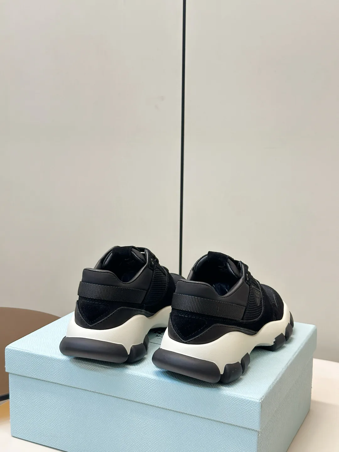 Women's Sneakers PRADA 17345407
