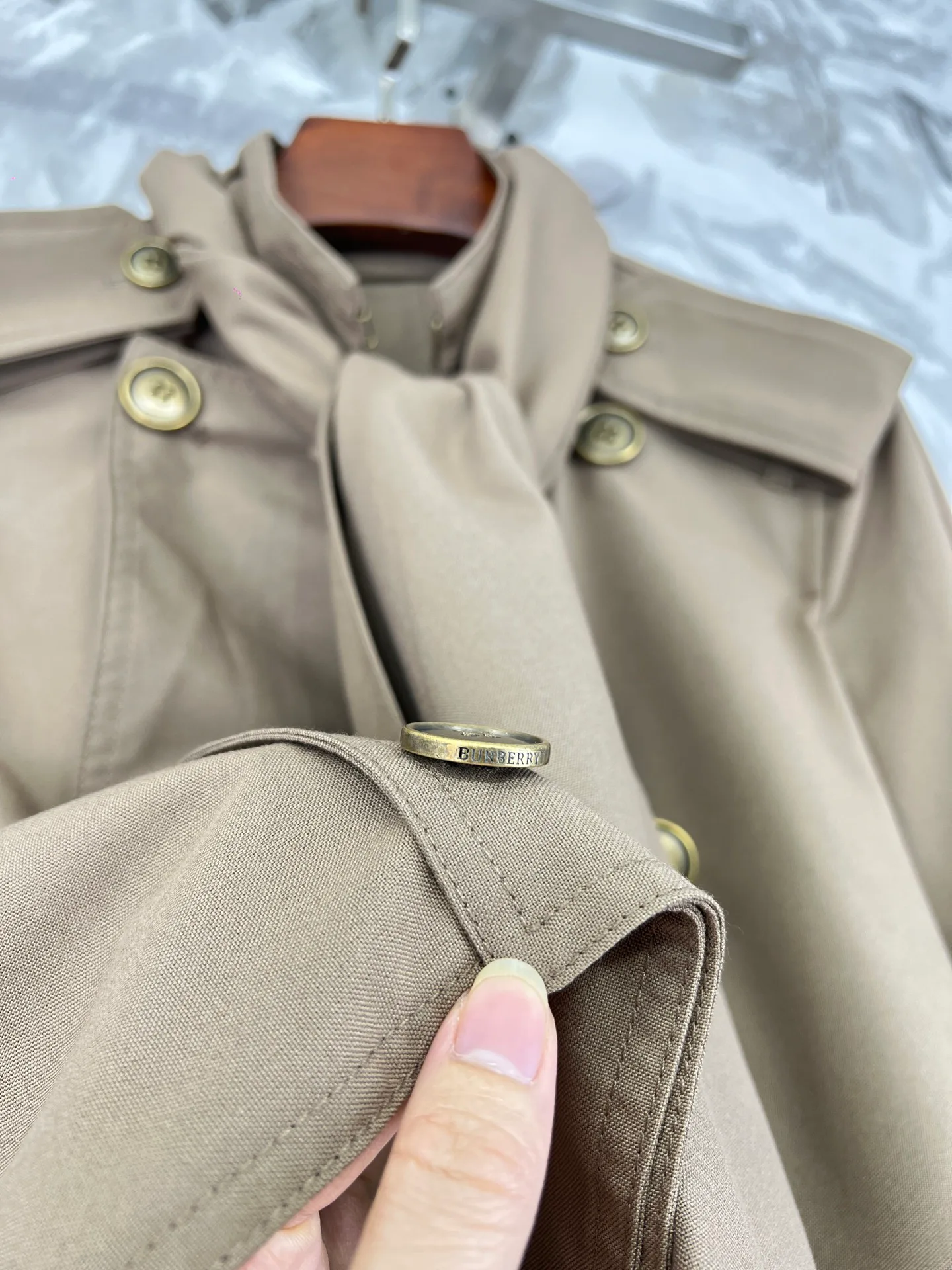 Women's Trench Coats BURBERRY 18324314