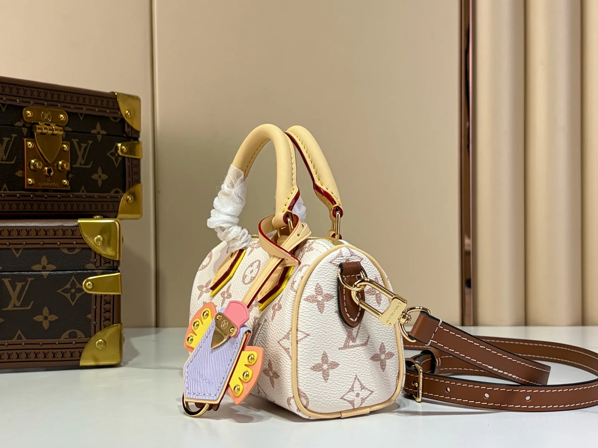 Women's Classic Handbags LOUIS VUITTON 17674147