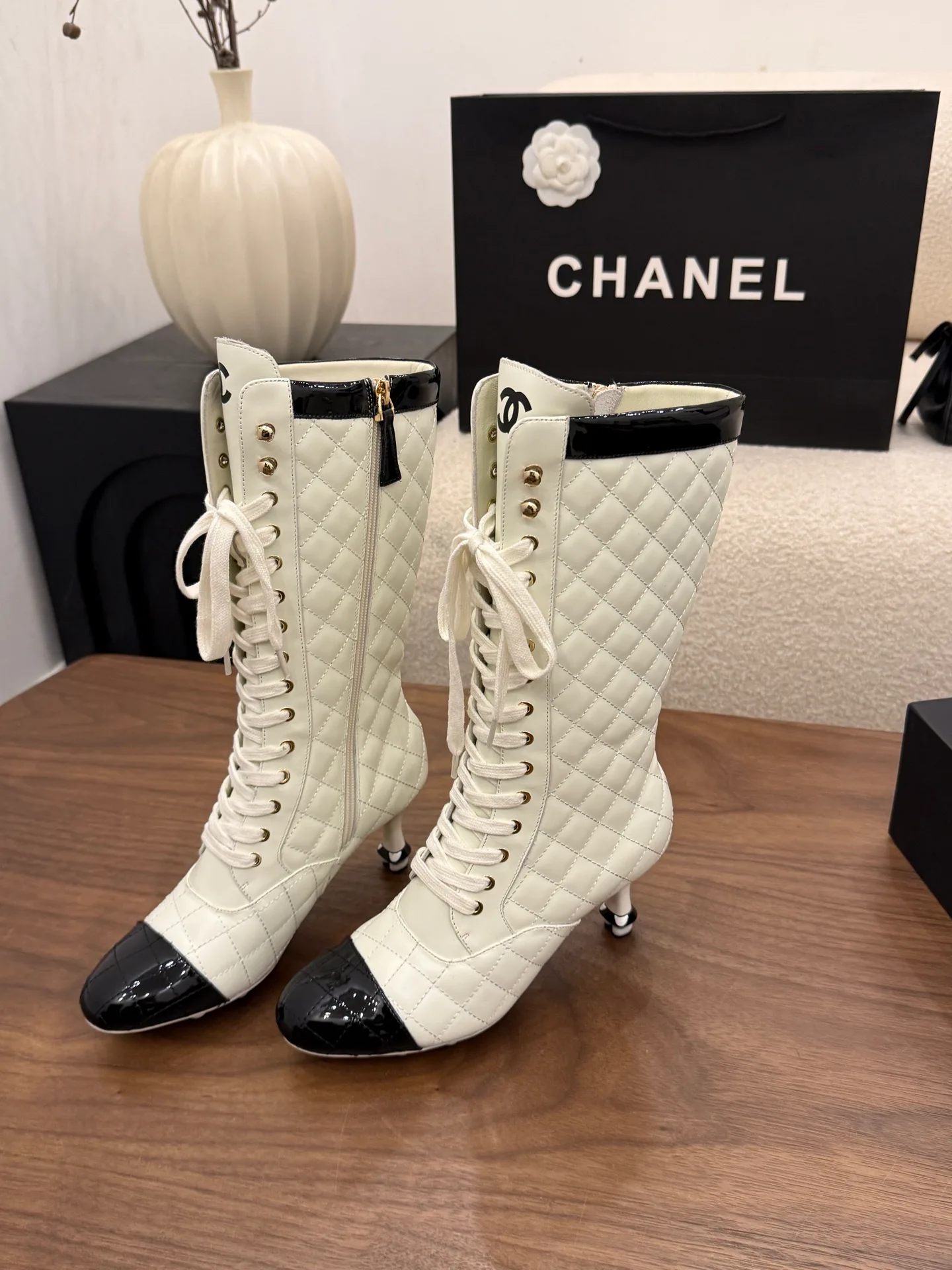 Women's Boots CHANEL 17920838