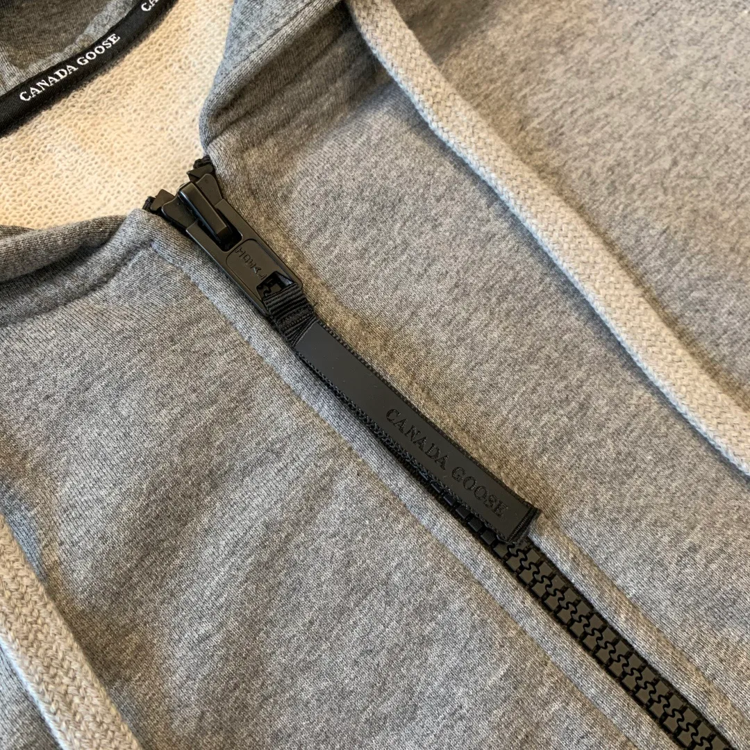 Women's Sweatshirts And Hoodies CANADA GOOSE 18247511
