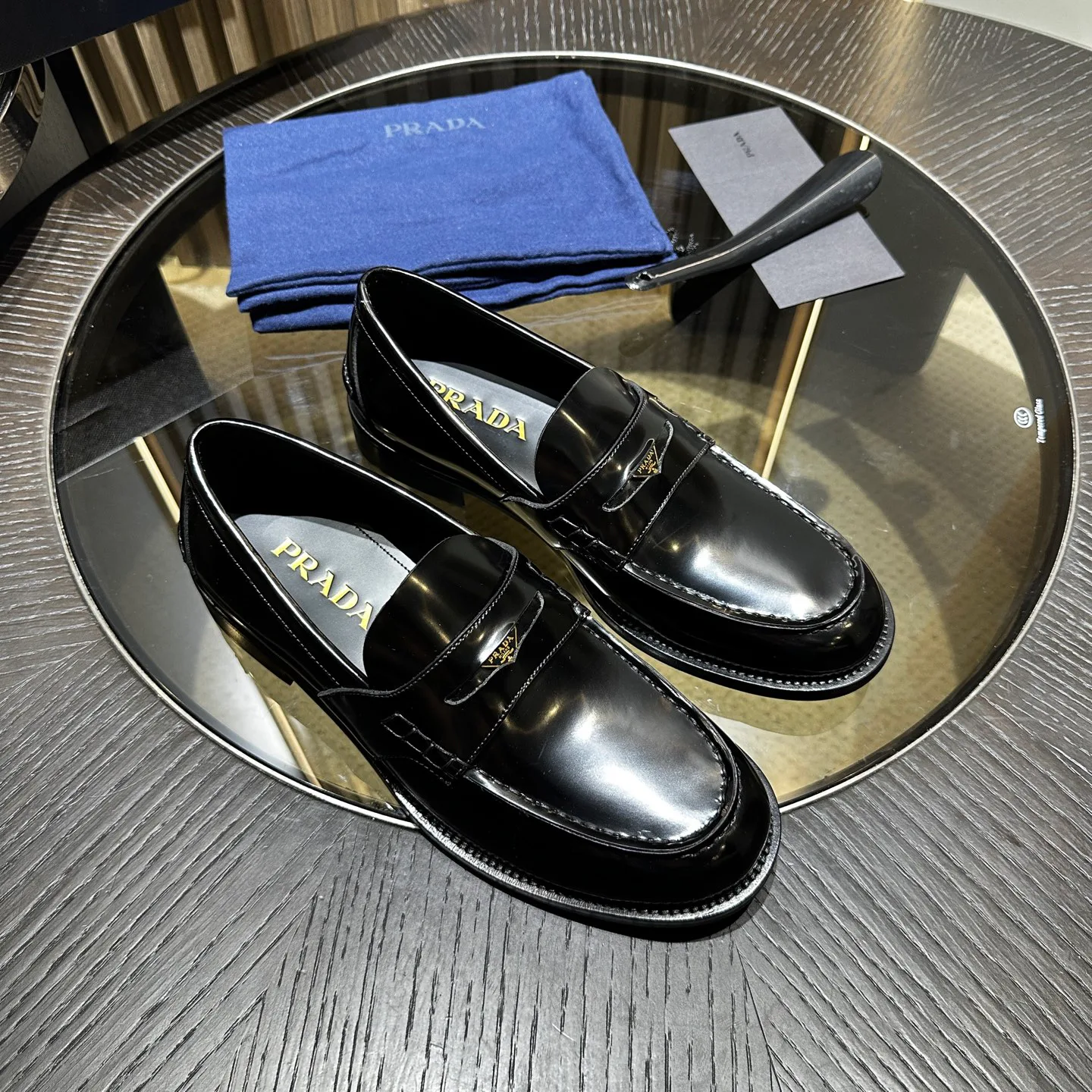 Men's Loafers And Dress Shoes PRADA 18192308