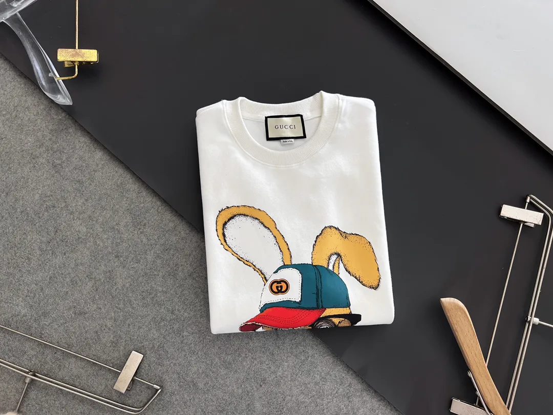 Men's Sweatshirts And Hoodies GUCCI 18289550