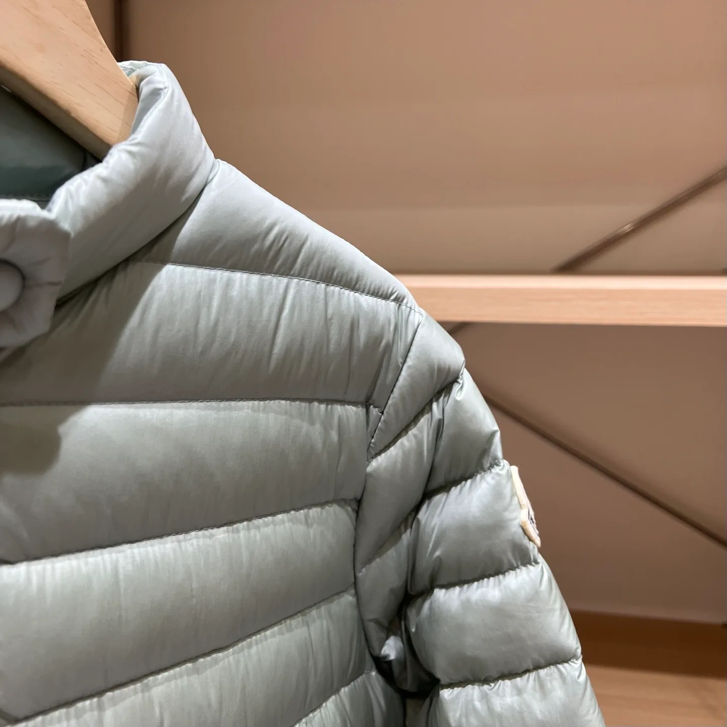 Women's Jackets And Down Jackets MONCLER 17812073