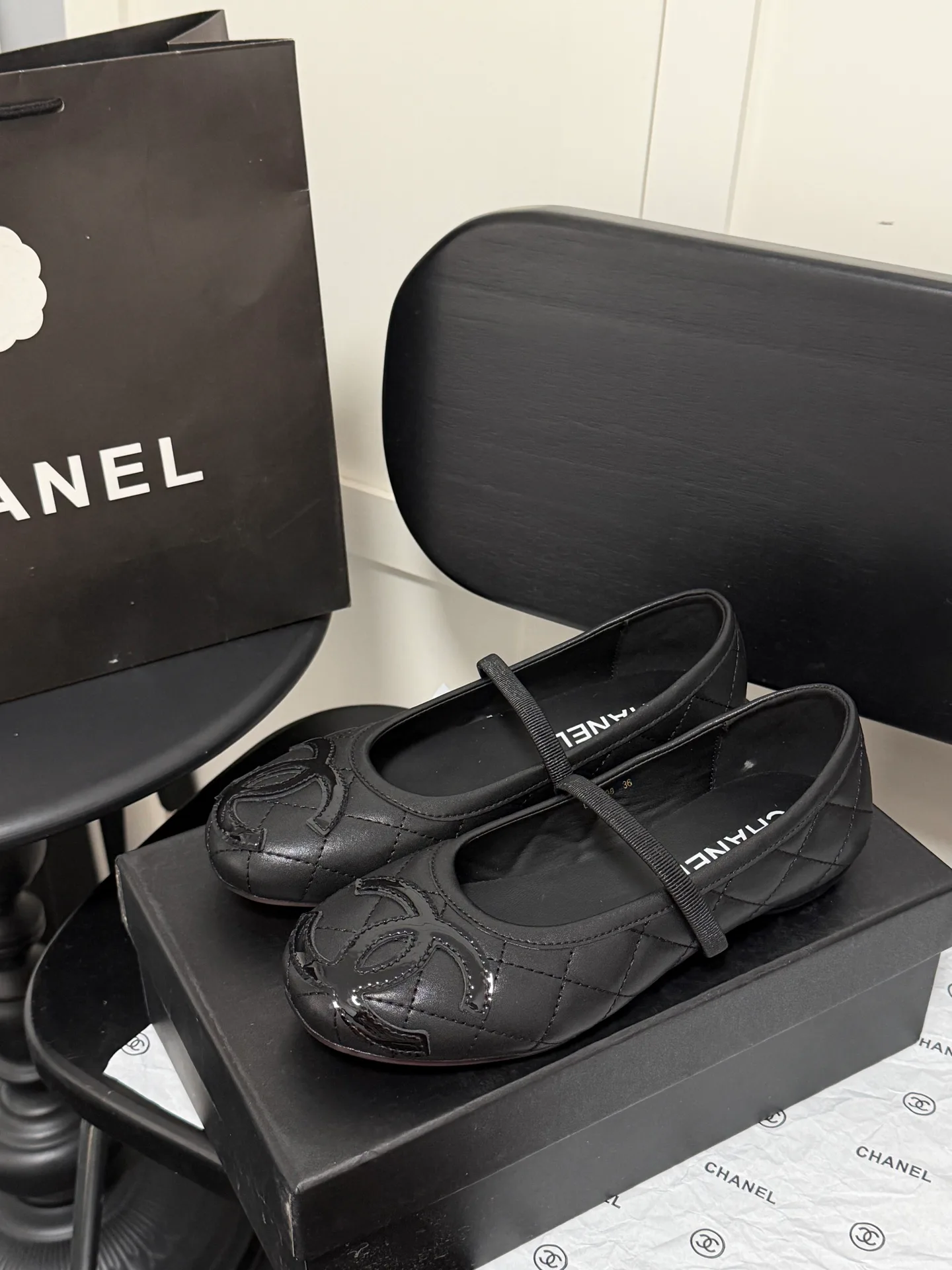Women's Ballet Flats CHANEL 18362245