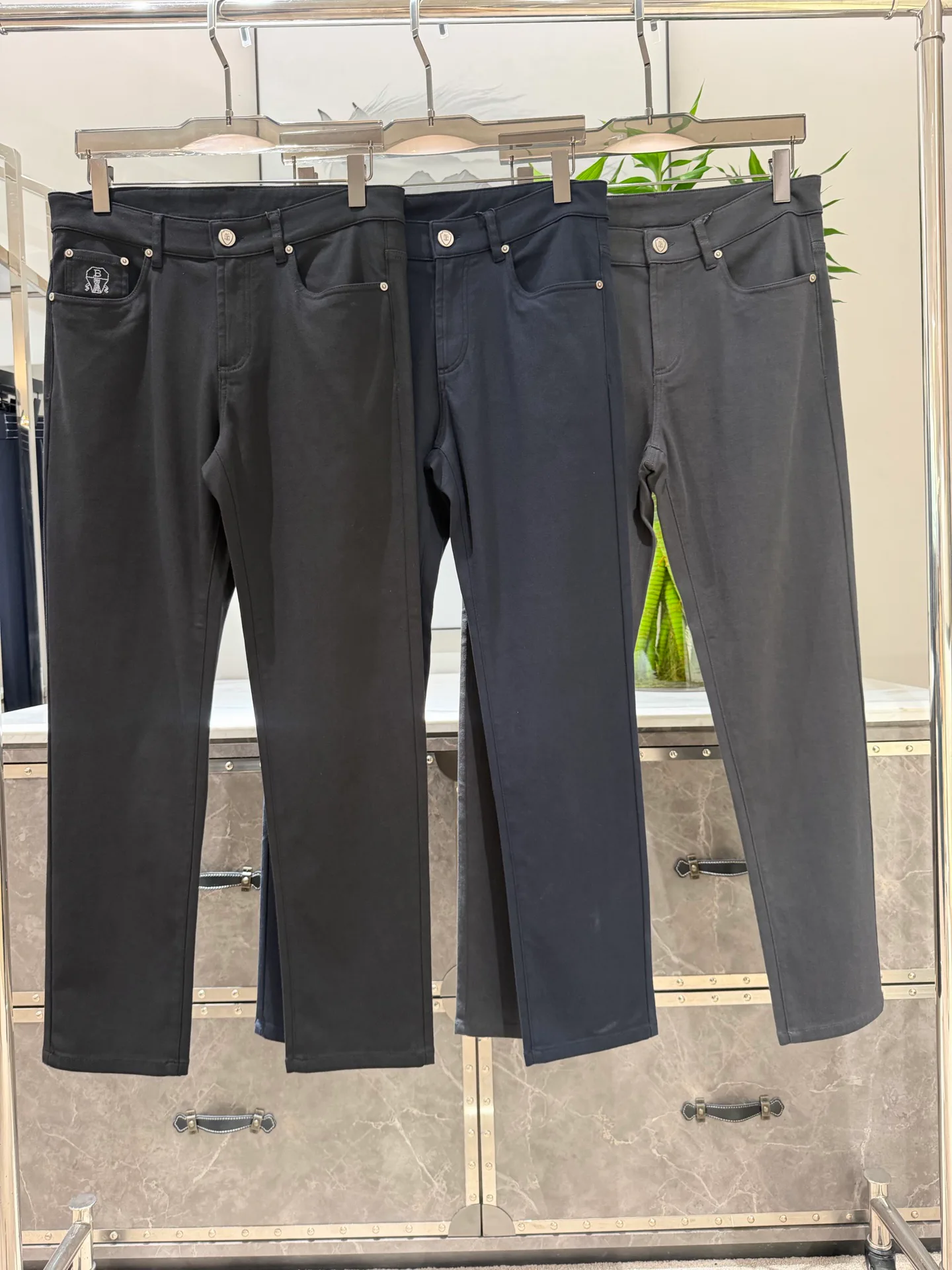 Men's Trousers BRUNELLO CUCINELLI 17944048
