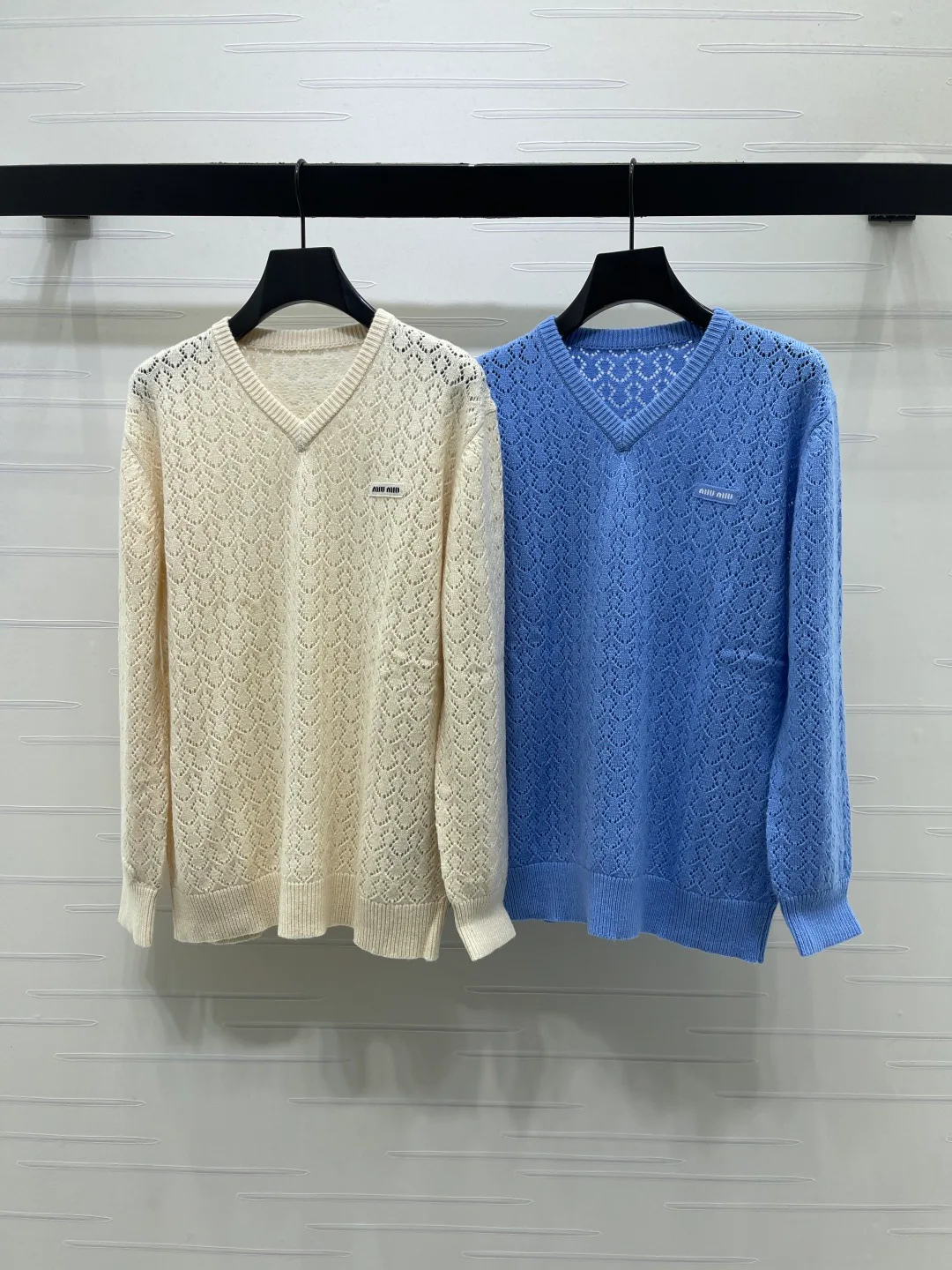 Women's Jumpers And Sweaters MIU MIU 17612796