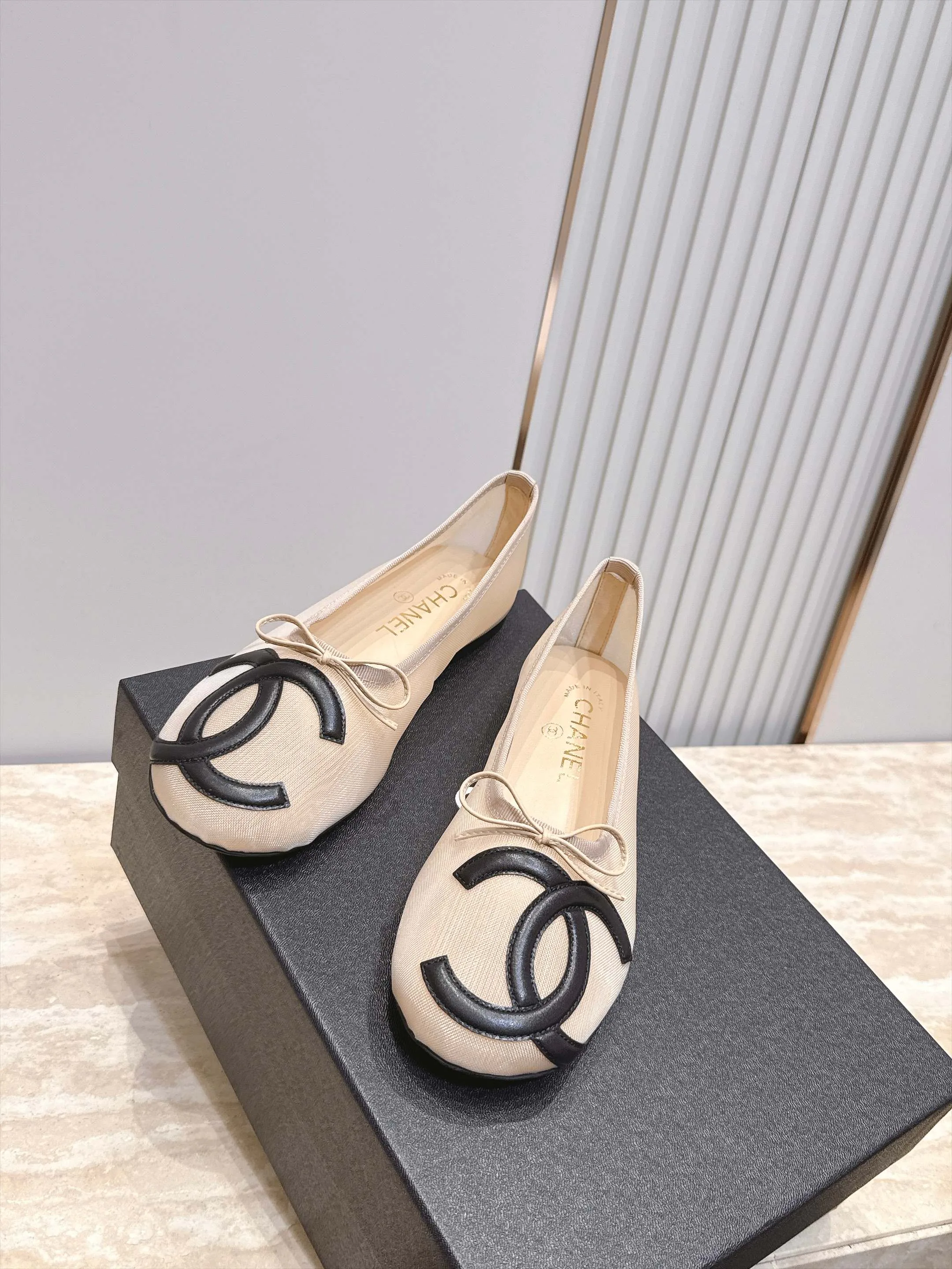 Women's Ballet Flats CHANEL 17968847