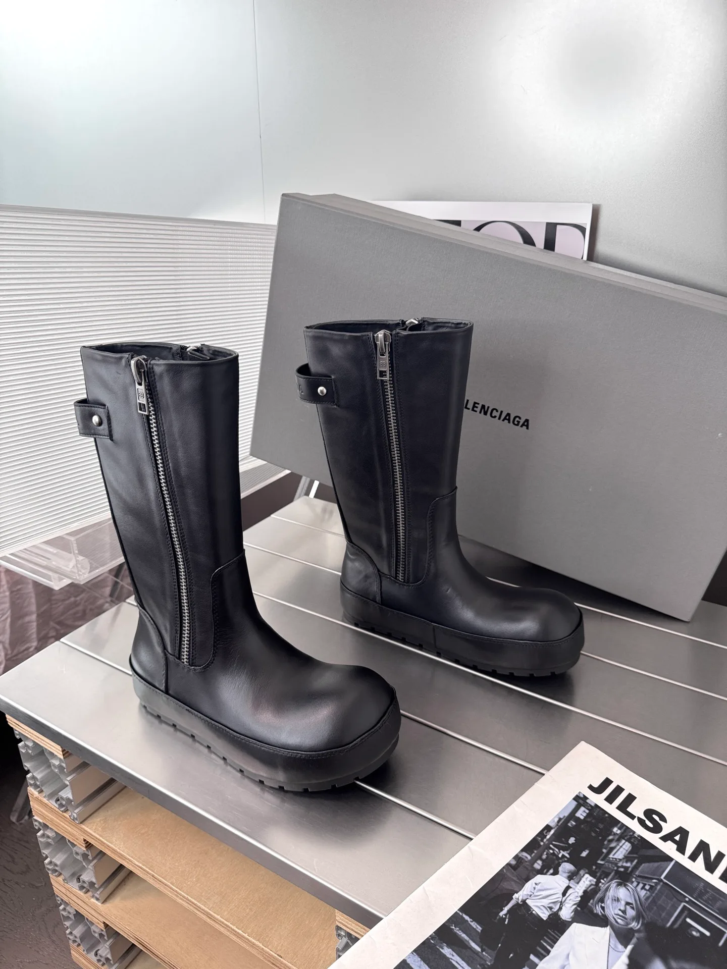 Women's Boots BALENCIAGA 18152287
