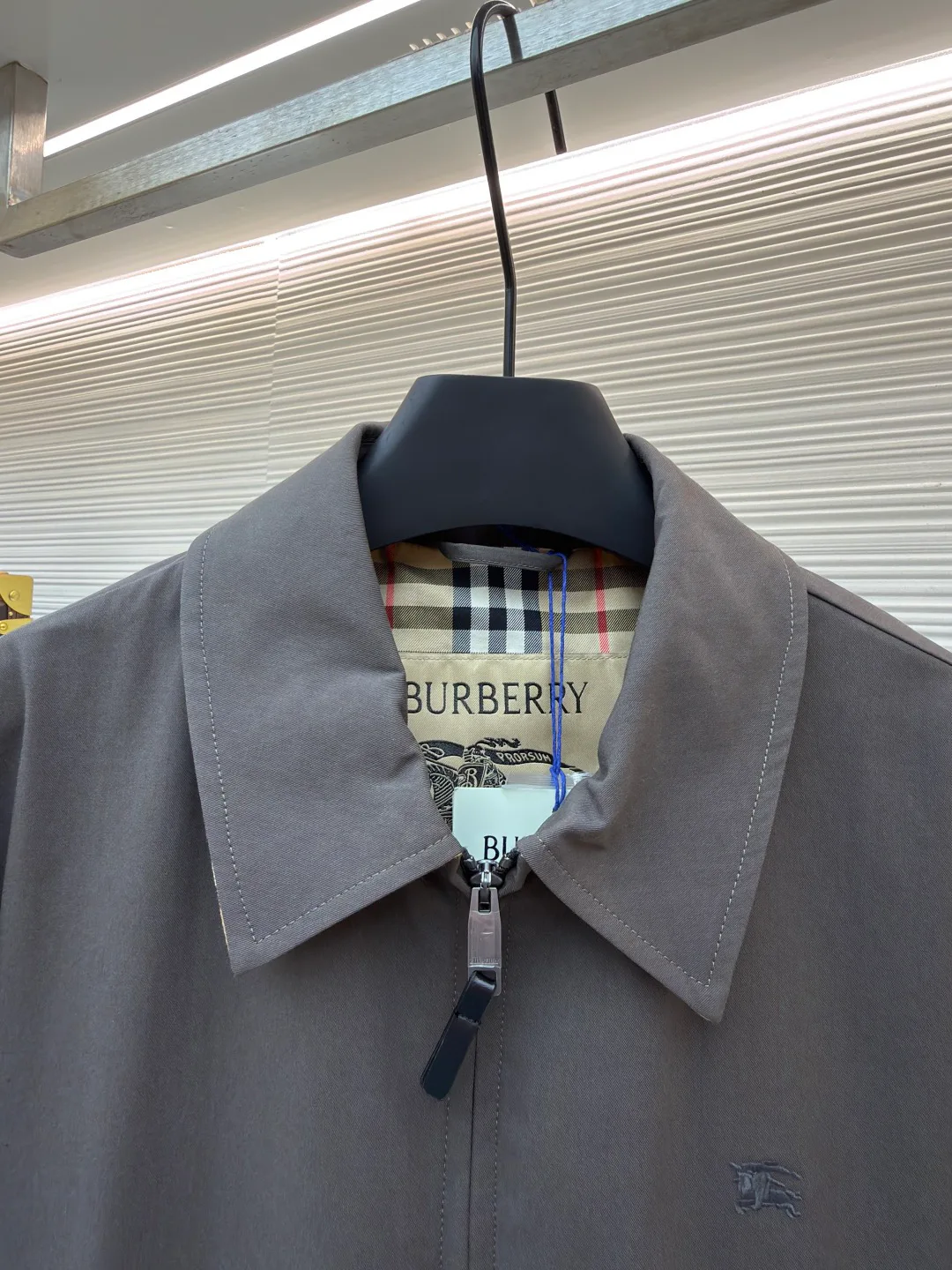 Men's Jackets And Down Jackets BURBERRY 18209764