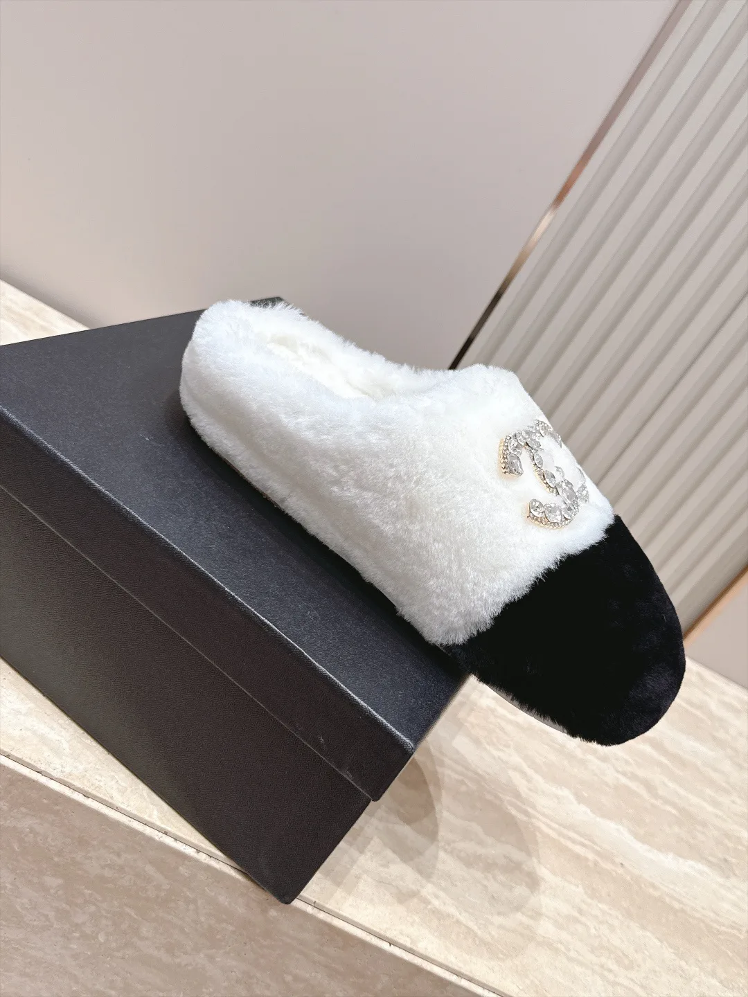 Women's Slippers CHANEL 18266278