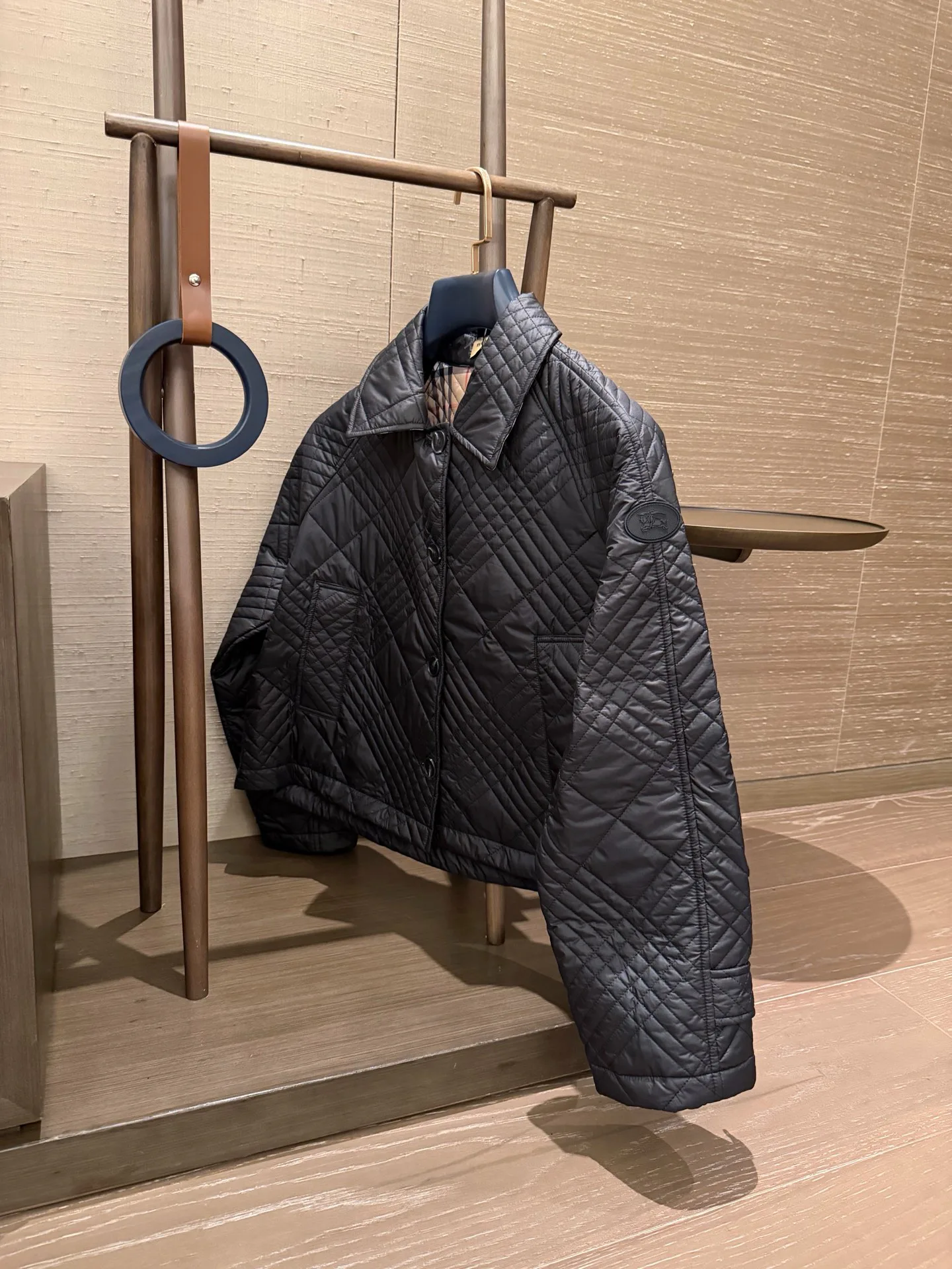 Women's Jackets And Down Jackets BURBERRY 19567173
