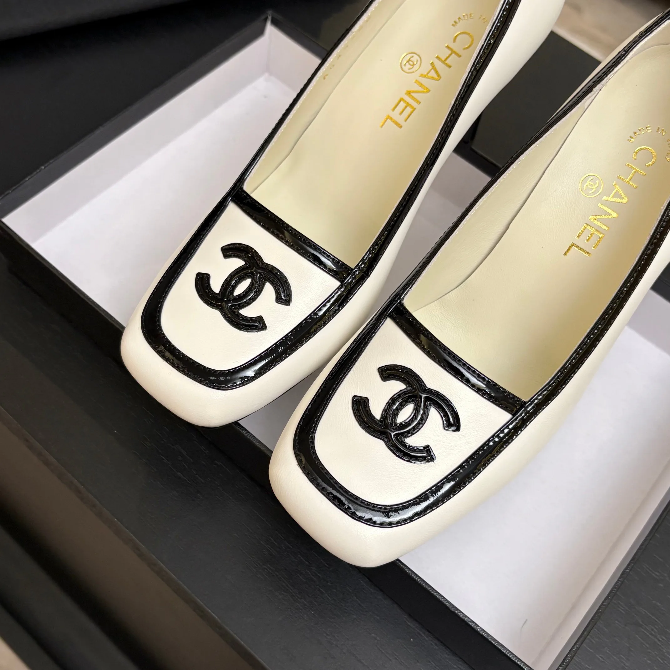 Women's Heels CHANEL 17822747